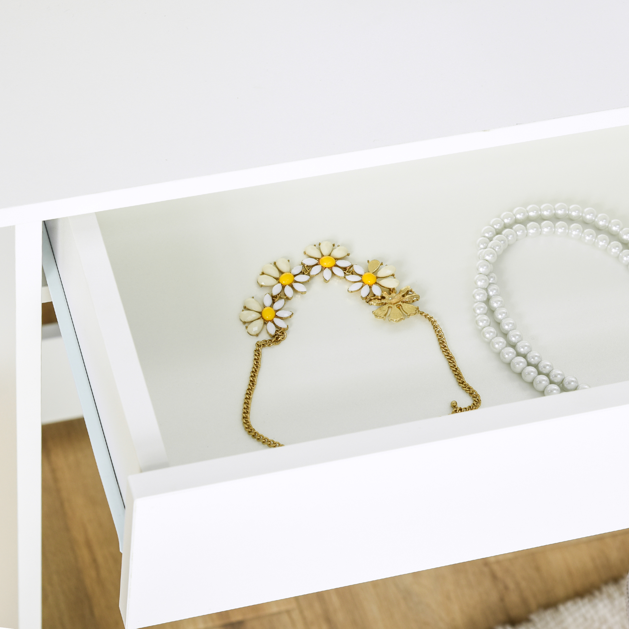 HOMCOM Modern Dressing Table Writing Desk W/ Mirror, Big Drawers, 2-Tier Open Shelf For Home Bedroom White