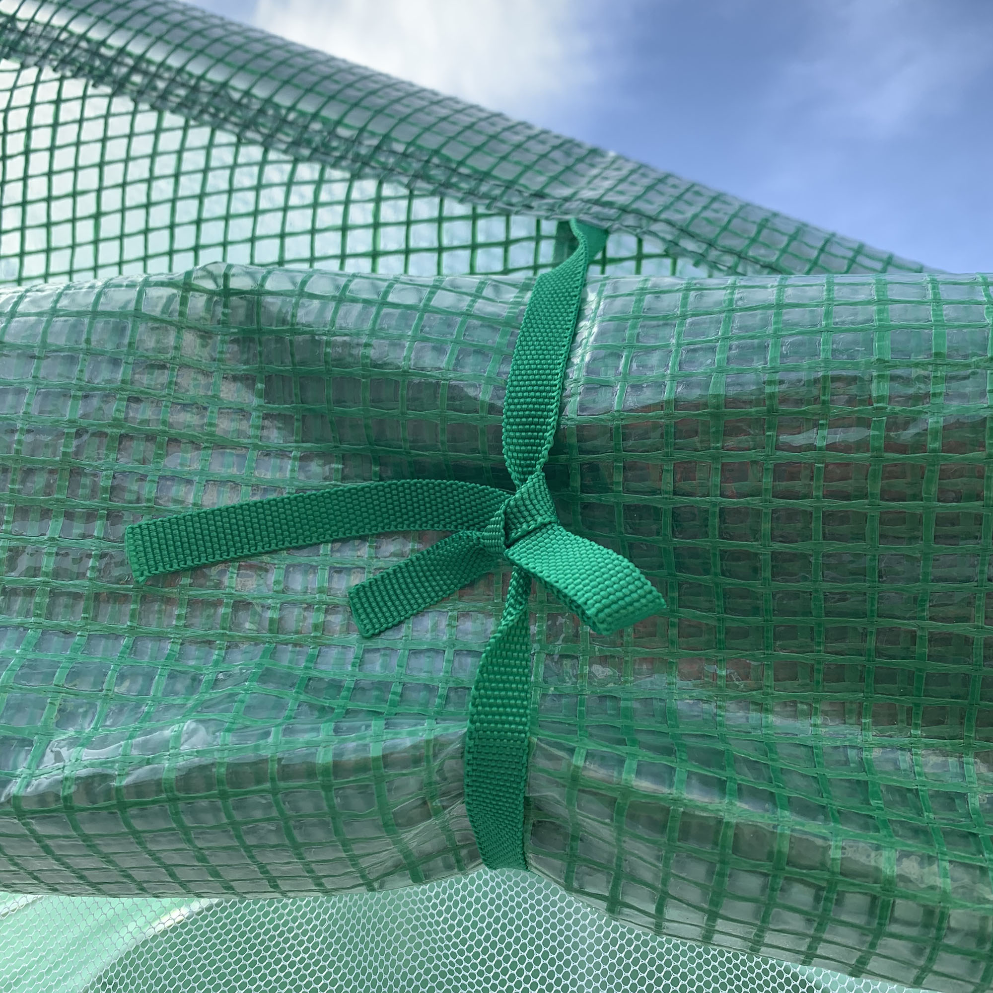 Outsunny Walk-in Polytunnel Garden Greenhouse, Outdoor Greenhouse with PE Cover, Zippered Roll Up Door and 6 Windows, 3.5 x 3 x 2m, Green