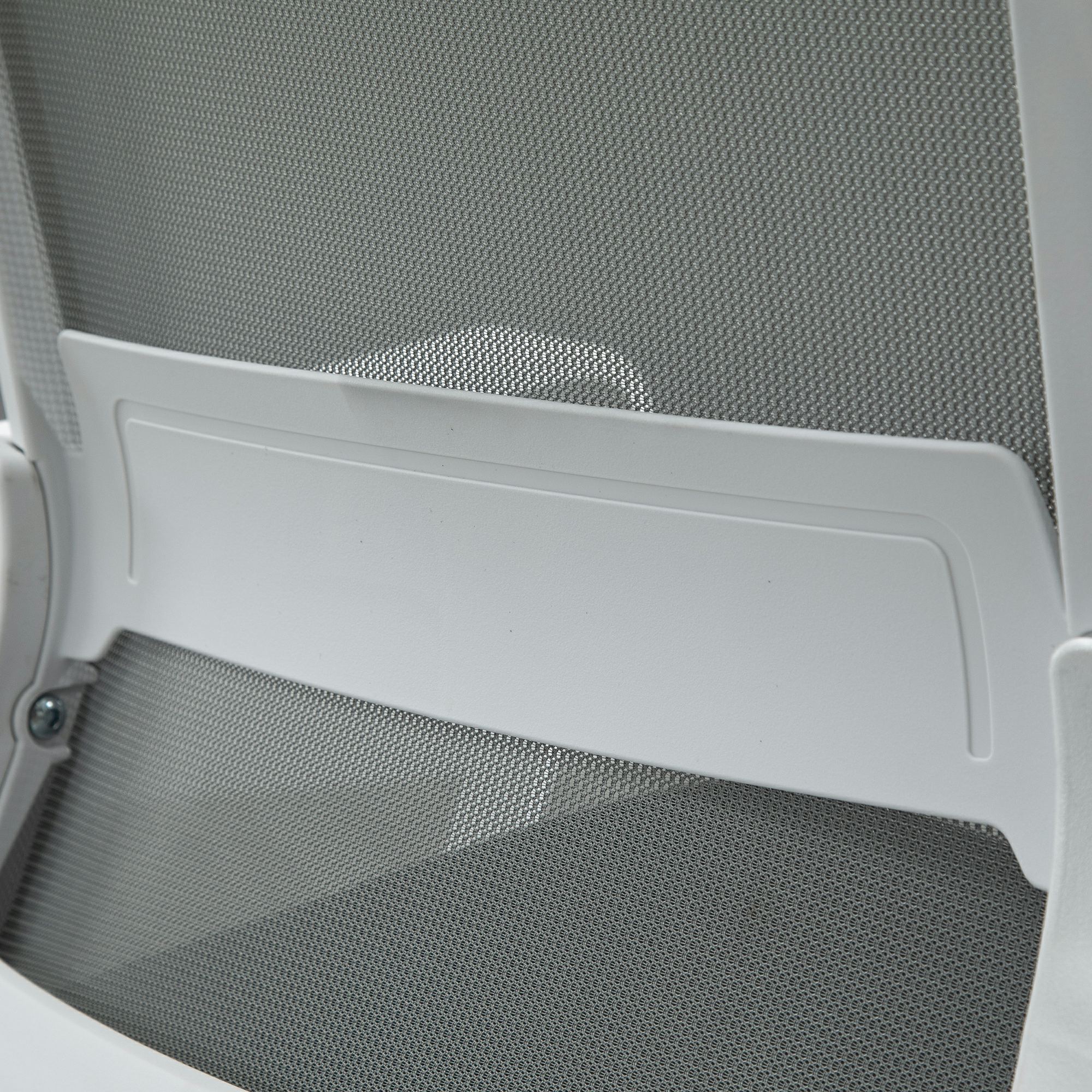 Vinsetto Ergonomic Office Chair Adjustable Height Breathable Mesh Desk Chair w/Armrest and 360Â° Swivel Castor Wheels Black