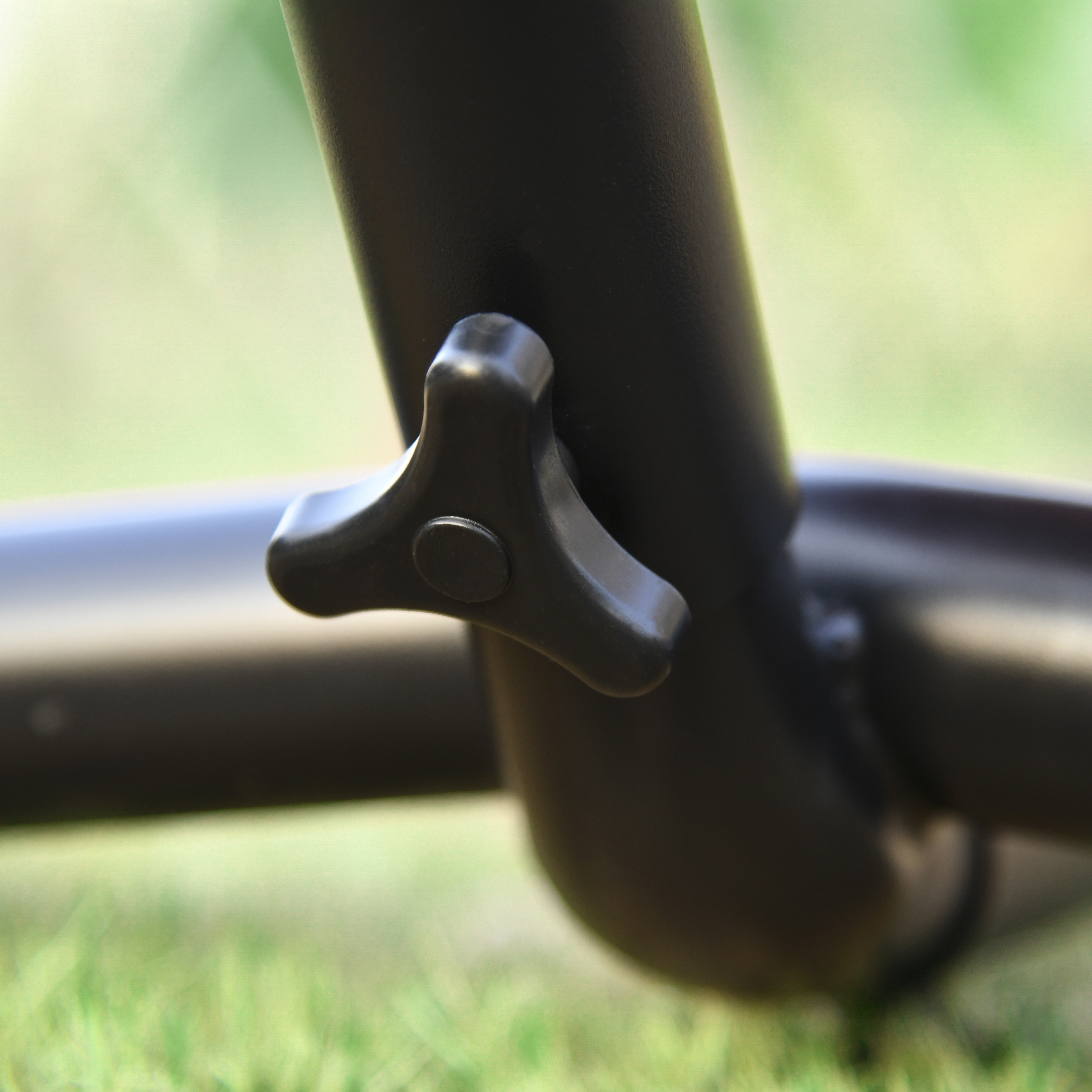 Outsunny 294 x 117cm Hammock with Stand Camping Hammock with Portable Carrying Bag, Adjustable Height, 120kg Load Capacity, White Stripe