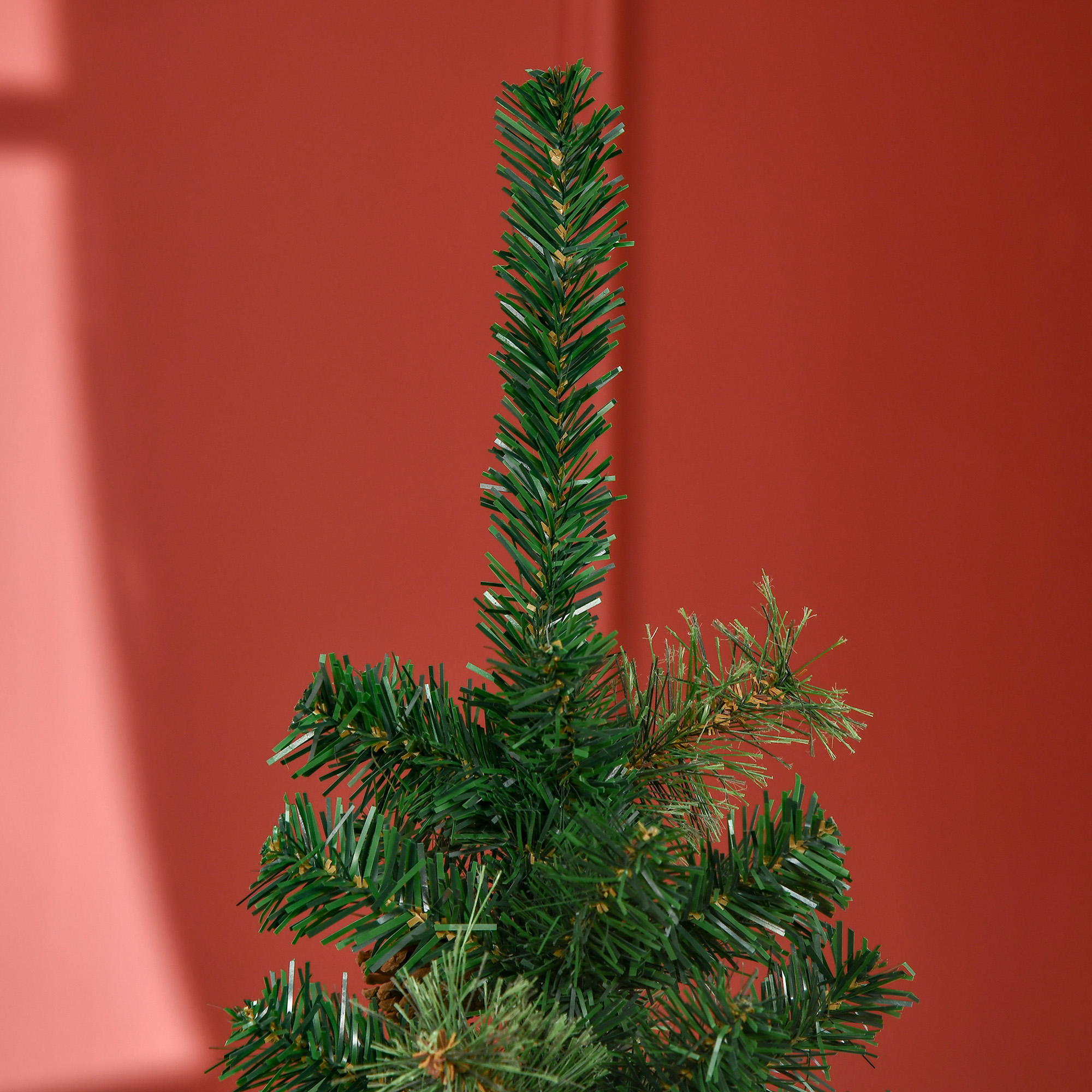 HOMCOM 5.5' TallÂ Pencil Slim Artificial Christmas Tree withÂ RealisticÂ Branches, 412 Tip Count and 21 Pine Cones, Pine Needles Tree, XmasÂ Decoration