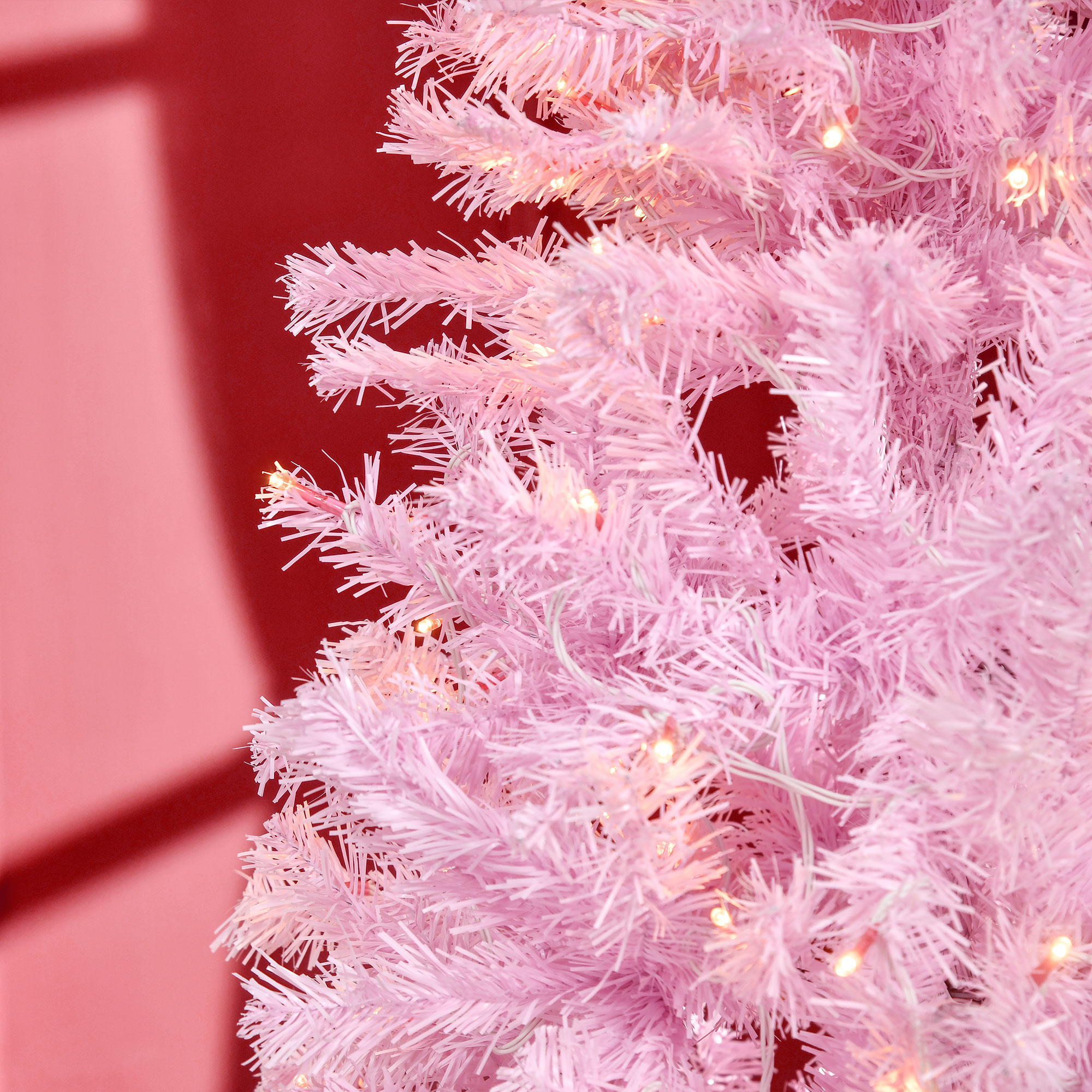 HOMCOM 6' Tall Prelit Pencil Slim Artificial Christmas Tree with Realistic Branches, 300 Warm White LED Lights and 618 Tips, Xmas Decoration, Pink