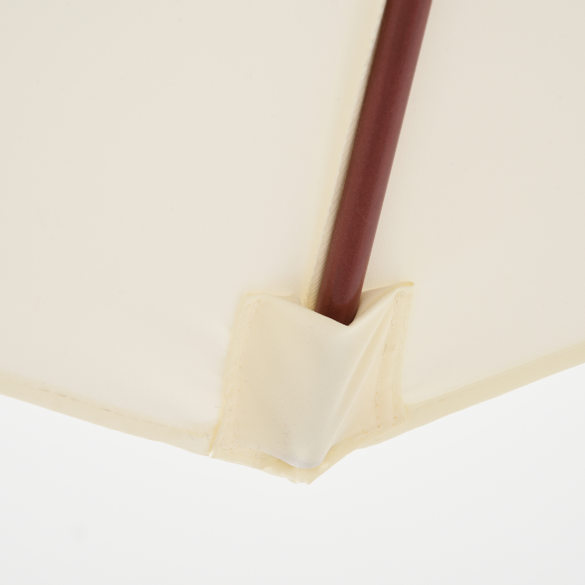 Outsunny 2.5m Wooden Garden Parasol, Sun Shade Patio Umbrella with Vent, Ideal for Outdoor Relaxation, Cream White