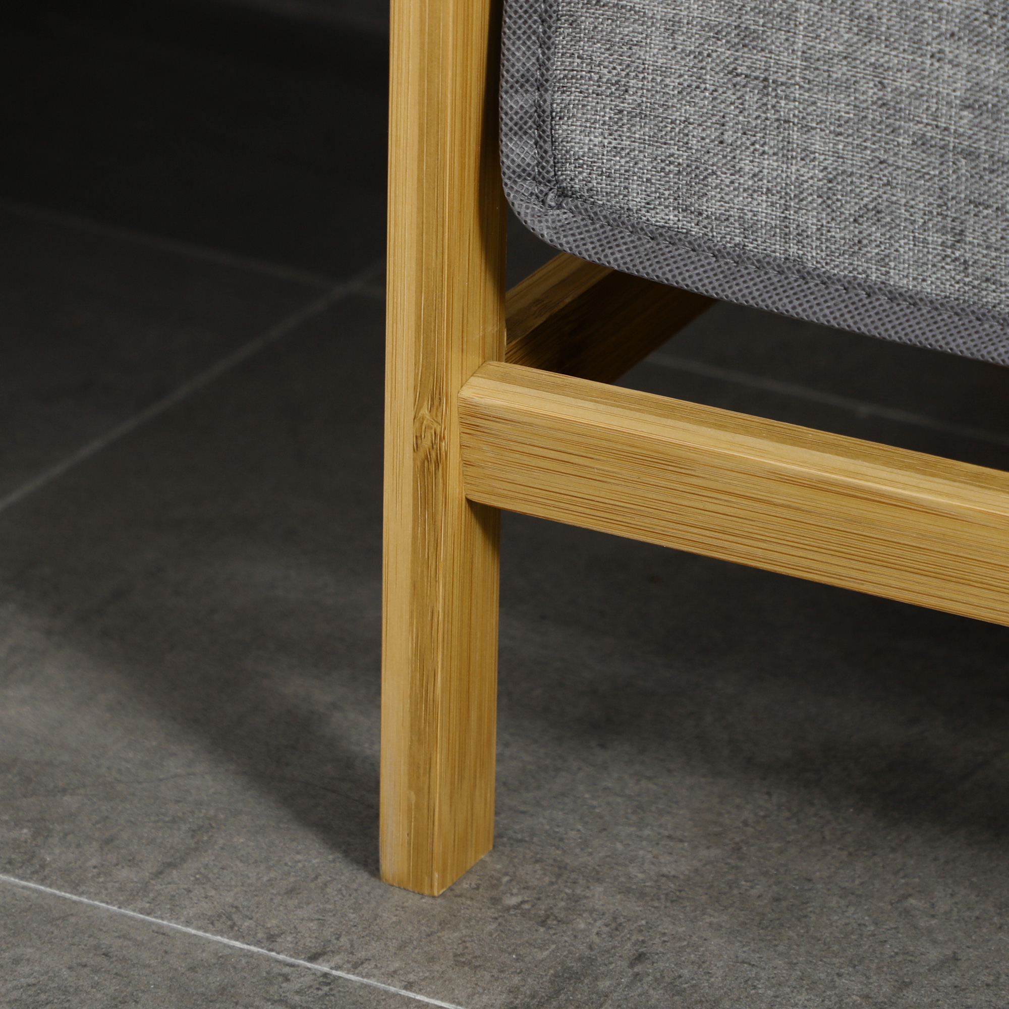 HOMCOM Bamboo Laundry Hamper with Shelf, Bedroom or Bathroom Laundry Basket with Pull-out Bags, 64x33x73 cm, Grey