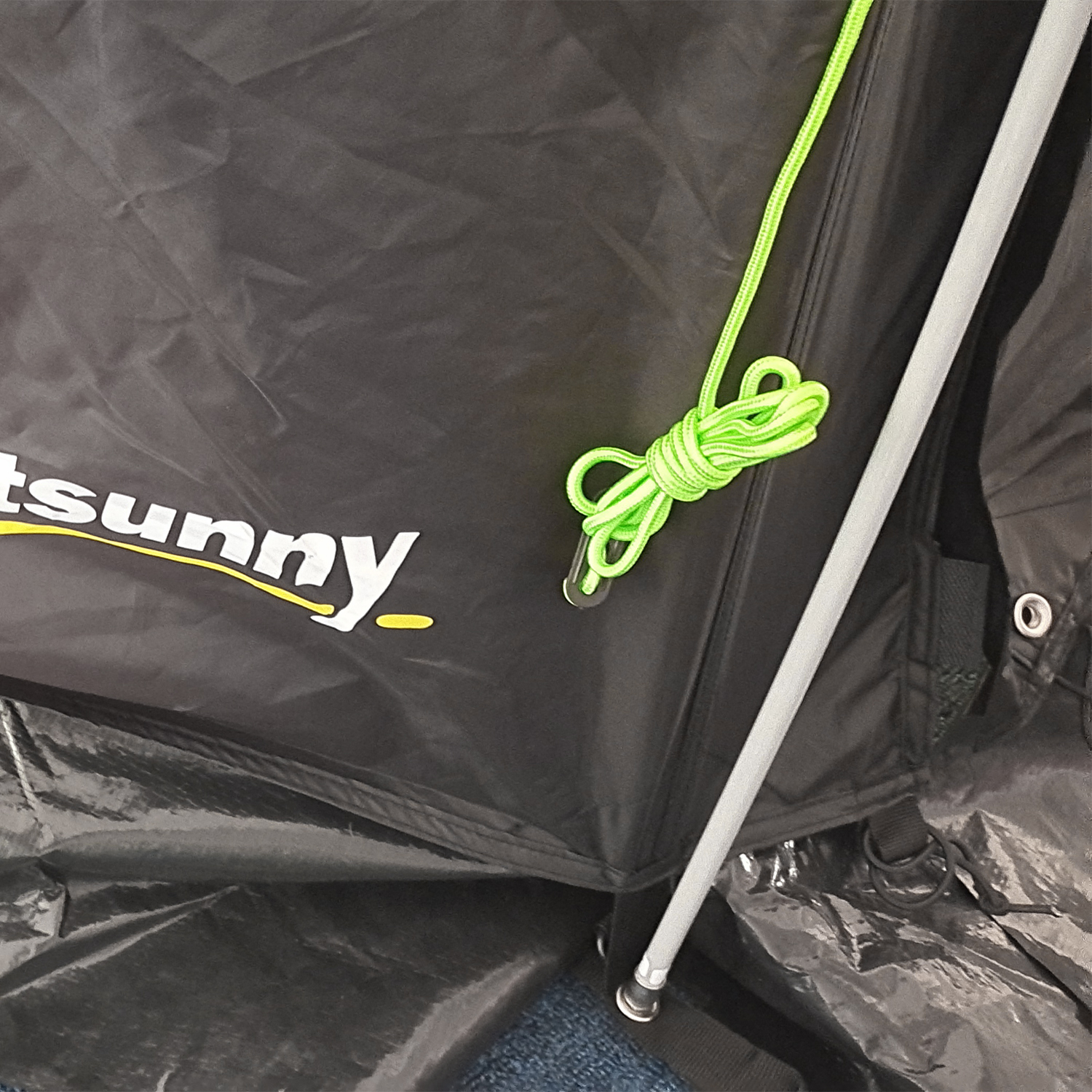 Outsunny Spacious Tunnel Tent for 3-4 Persons, Two-Room Camping Shelter with Windows, Ventilation Covers, Carry Bag, Black
