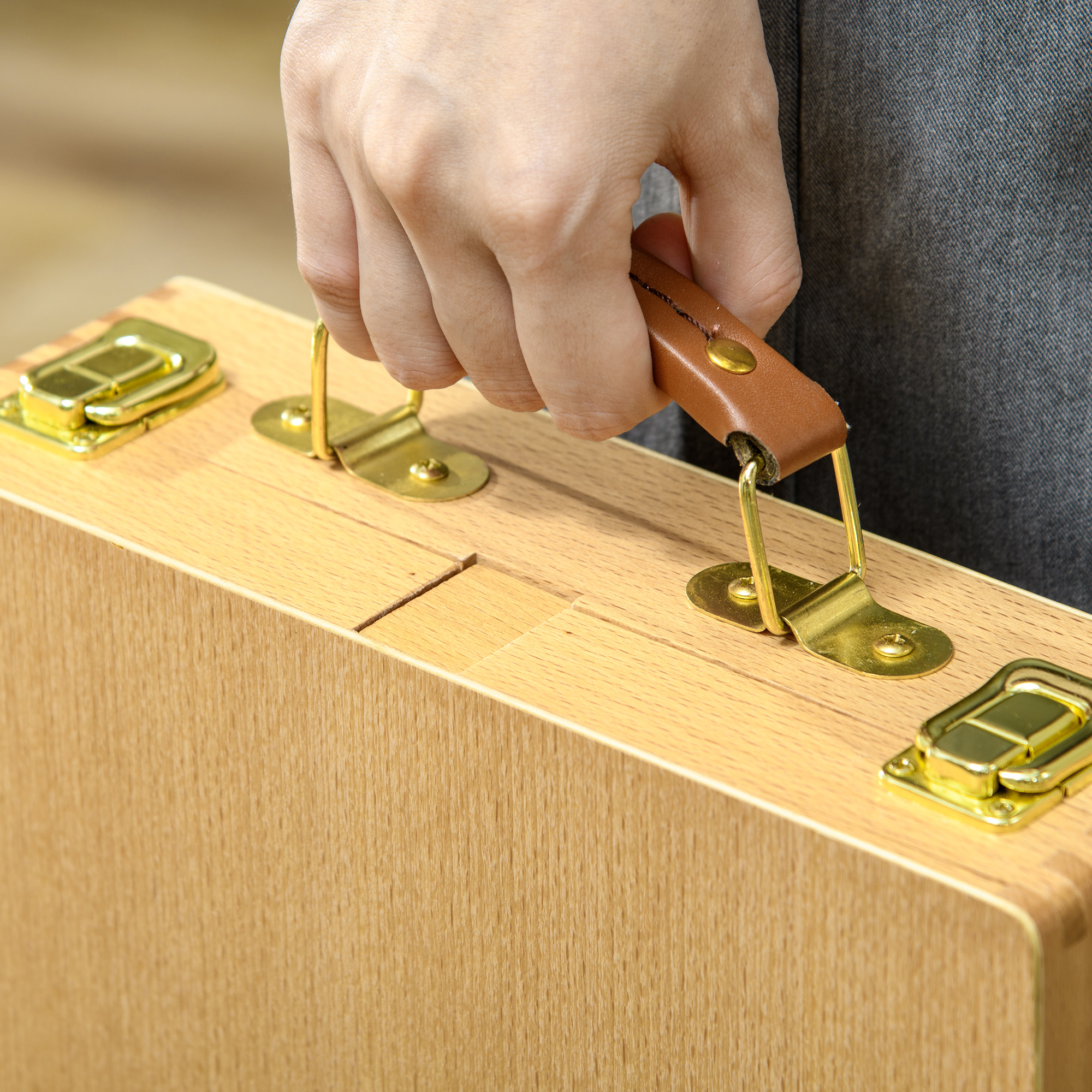 Vinsetto Wooden Table Easel Box Hold Canvas up to 61cm, Adjustable Beechwood Storage Table Box Easel, Portable Folding Artist Drawing & Sketching