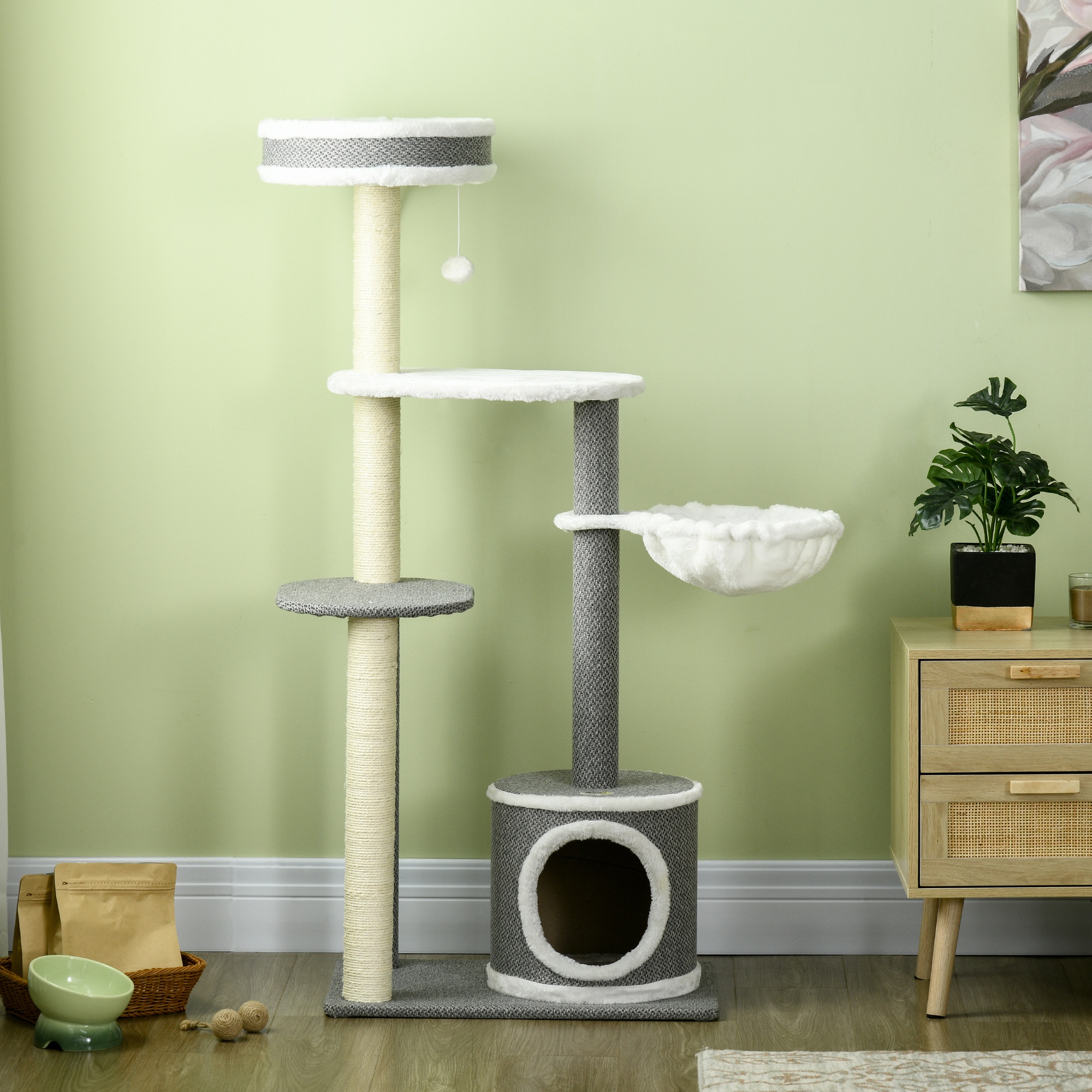 PawHut Cat Tree for Indoor Cats 132cm, Multi-Level Tower with Scratching Posts, Climbing & Resting Areas.