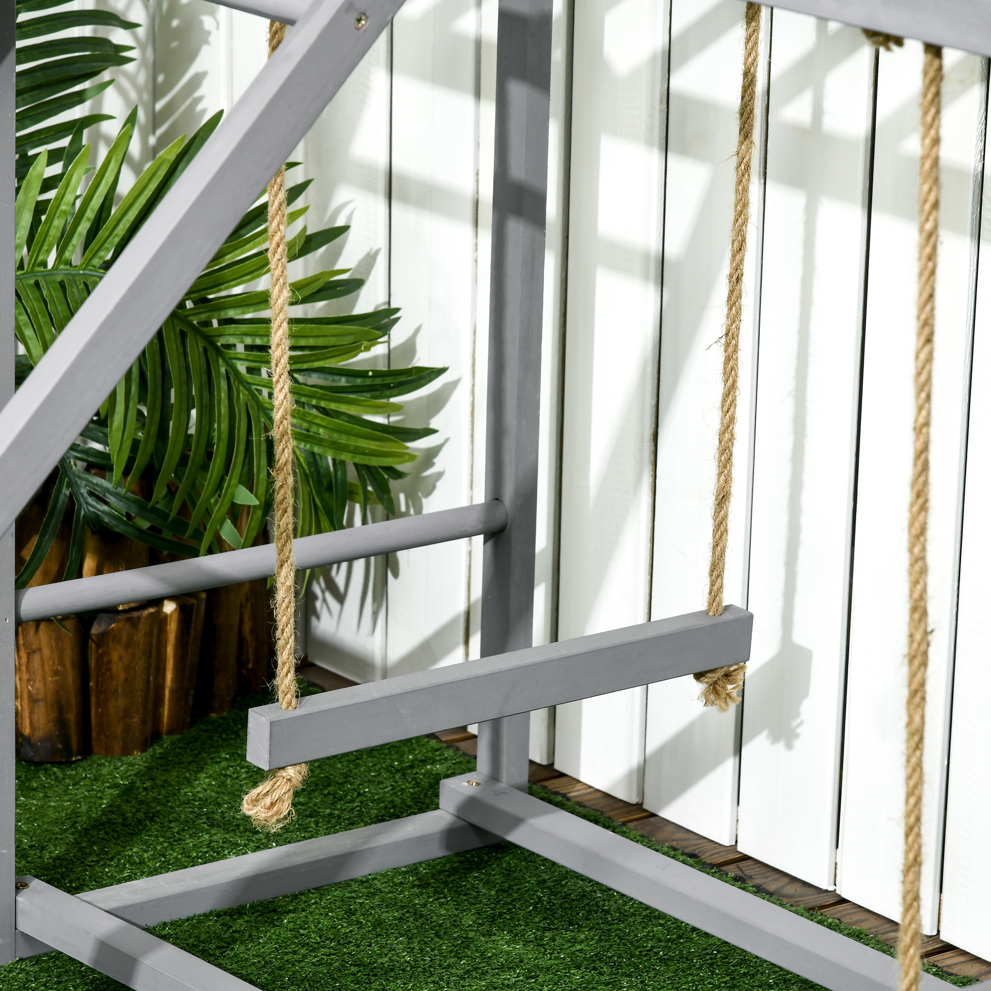 PawHut Wooden Chicken Coop Activity Centre with Swing Set for 3-4 Birds, Outdoor Hen House, Grey