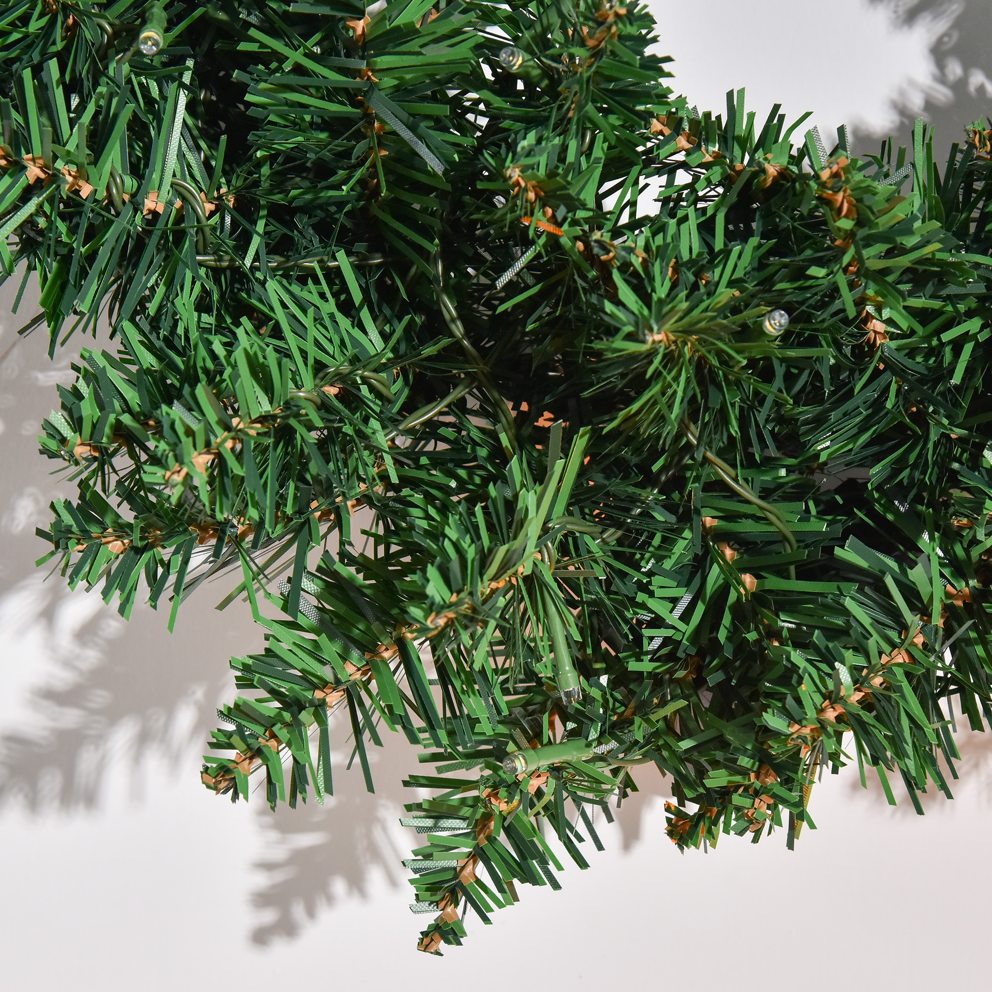 HOMCOM Christmas Wreath Decoration, 50 LED Lights