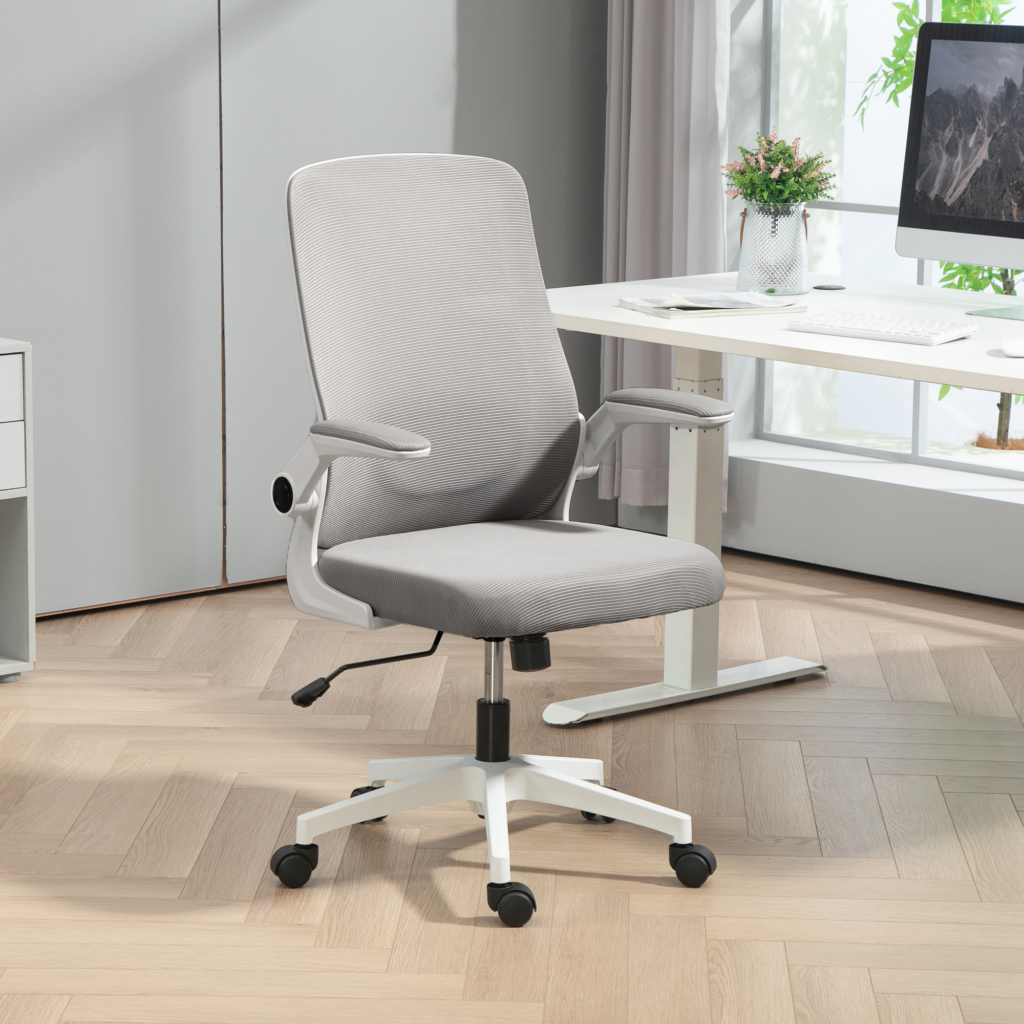 HOMCOM Mesh Back Adjustable Office Chair Grey 2