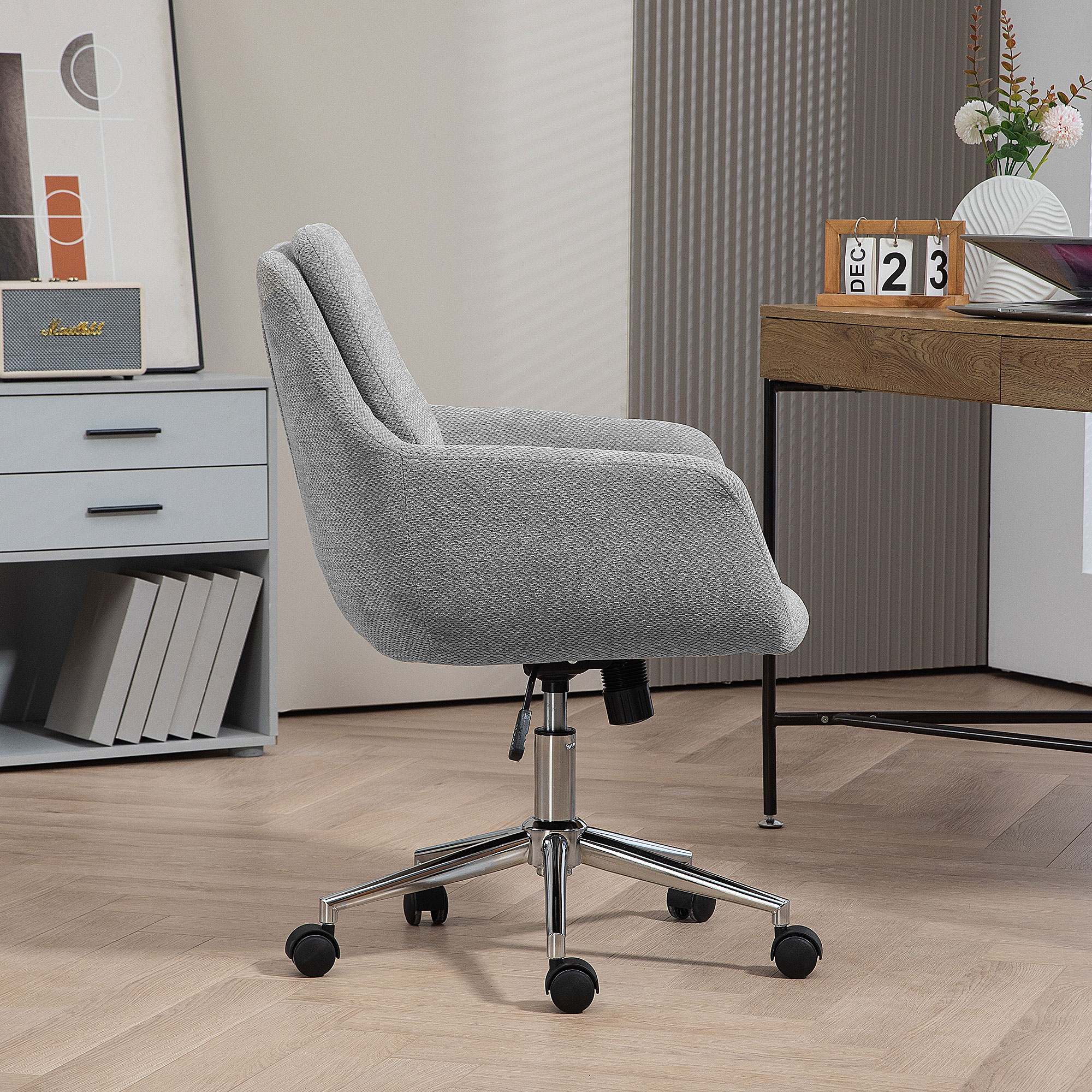 HOMCOM Sedia da ufficio, sedia da scrivania ergonomica con rivestimento in rete, regolabile, con ruote, con braccioli, poggiatesta, Grigio | Italy