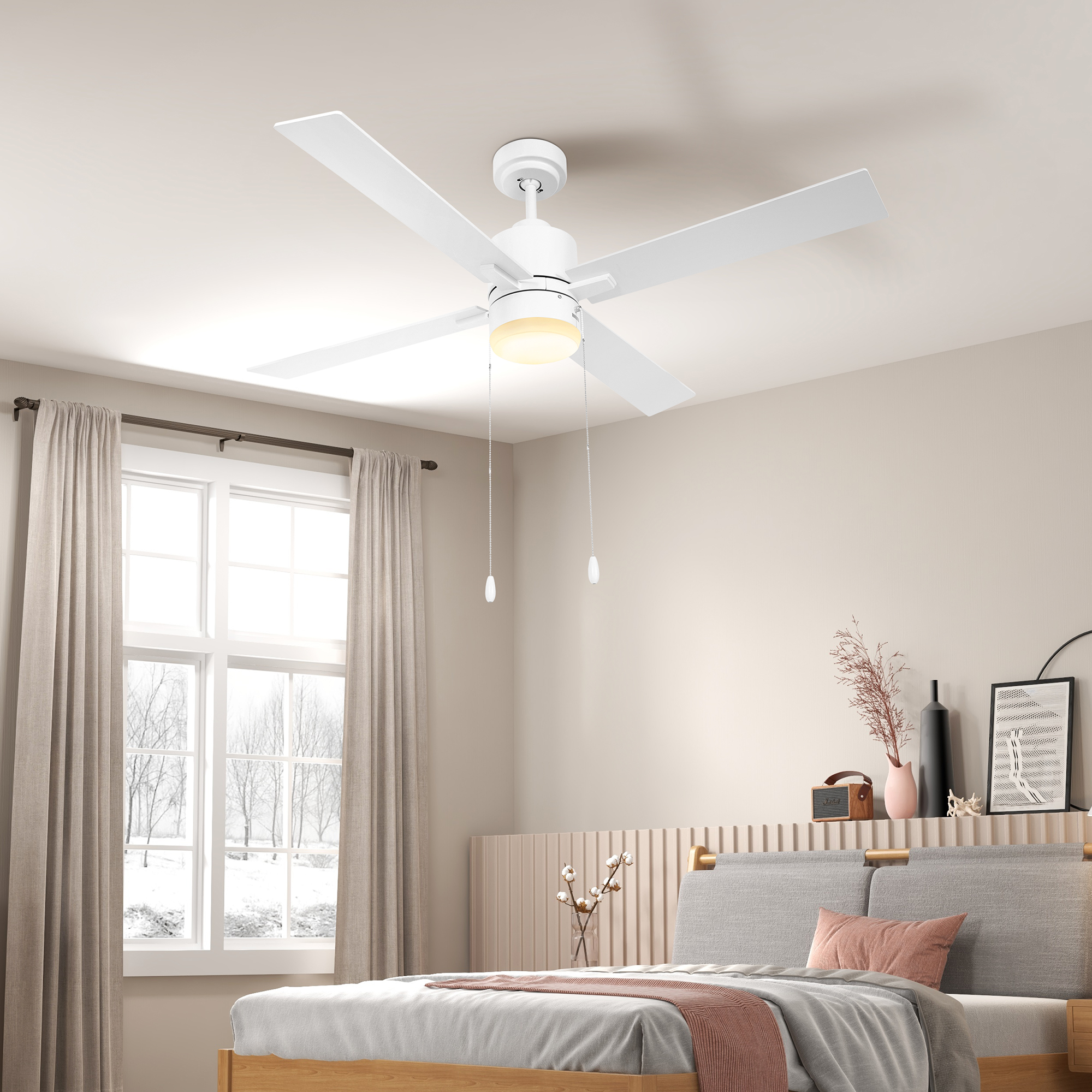 HOMCOM Ceiling Fan with LED Light, Flush Mount Ceiling Fan Lights with Reversible Blades, Pull-chain, Silver and Natural Tone