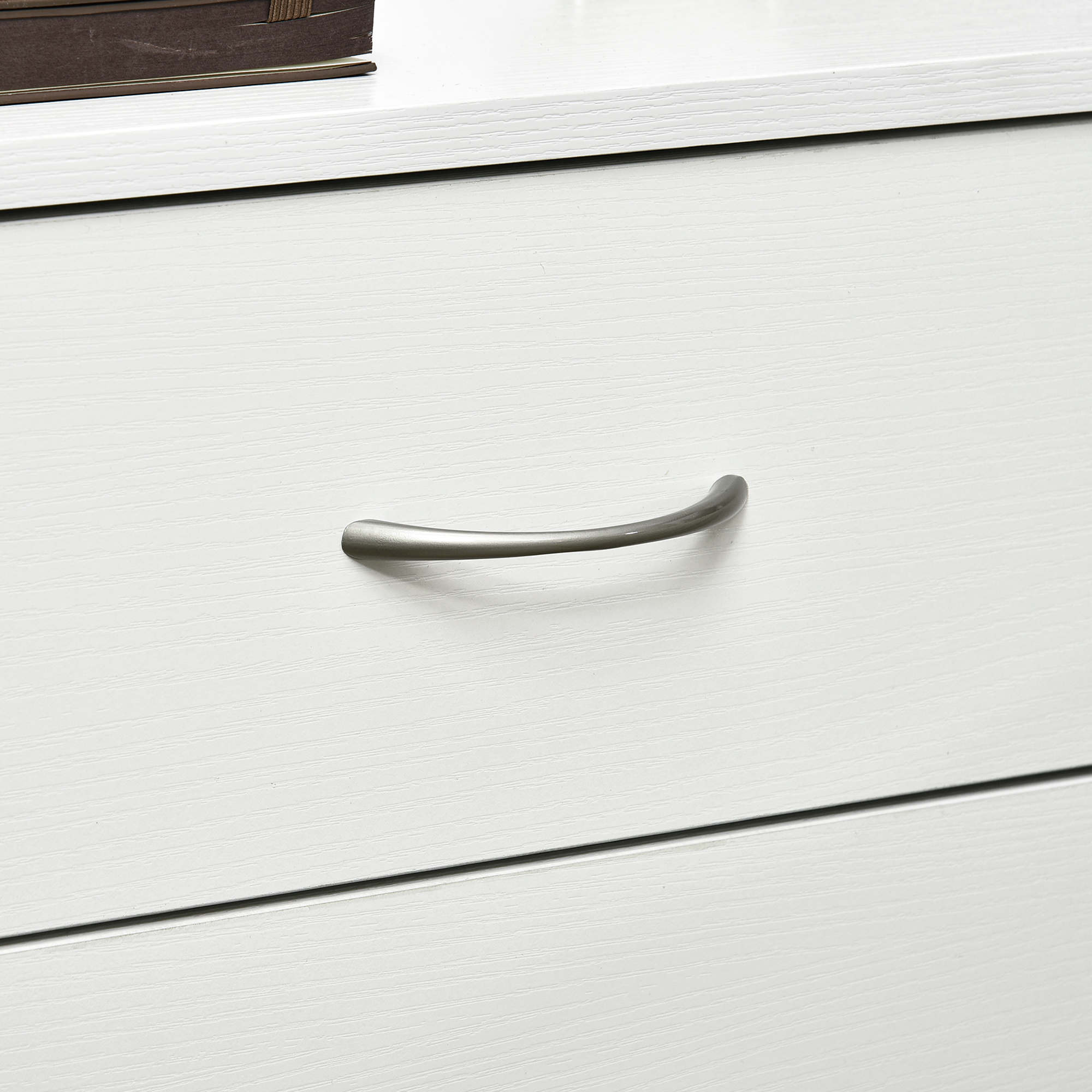 HOMCOM Three-Drawer Simple Bedside Table White 8