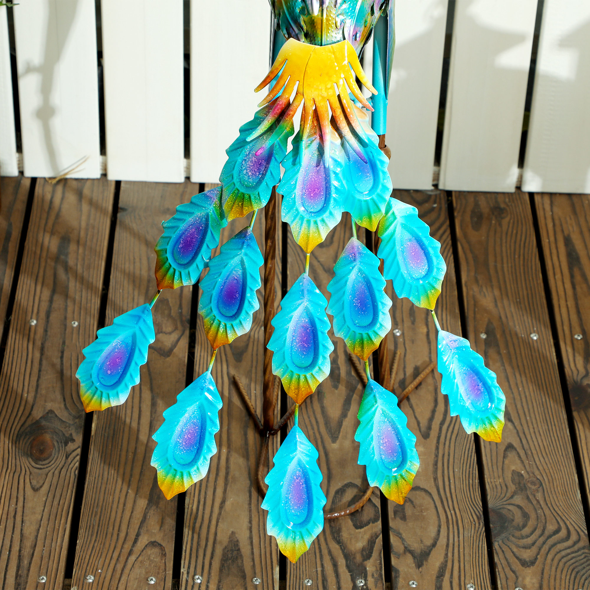 Outsunny Peacock Garden Statue, Standing Garden Ornament, Metal Garden Gift with Stakes for Patio Pond Landscape Decoration, Multi-Colour 8