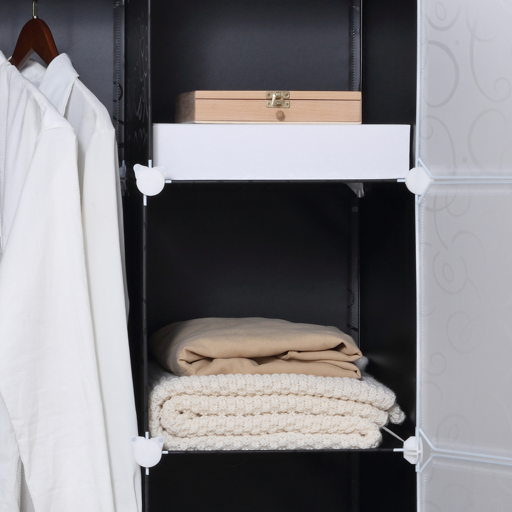 HOMCOM Portable Wardrobe for Bedroom, 15 Cube Closet with Hanging Rail, Modular Storage Cabinet, Plastic Armoire for Space Saving, White and Black 9