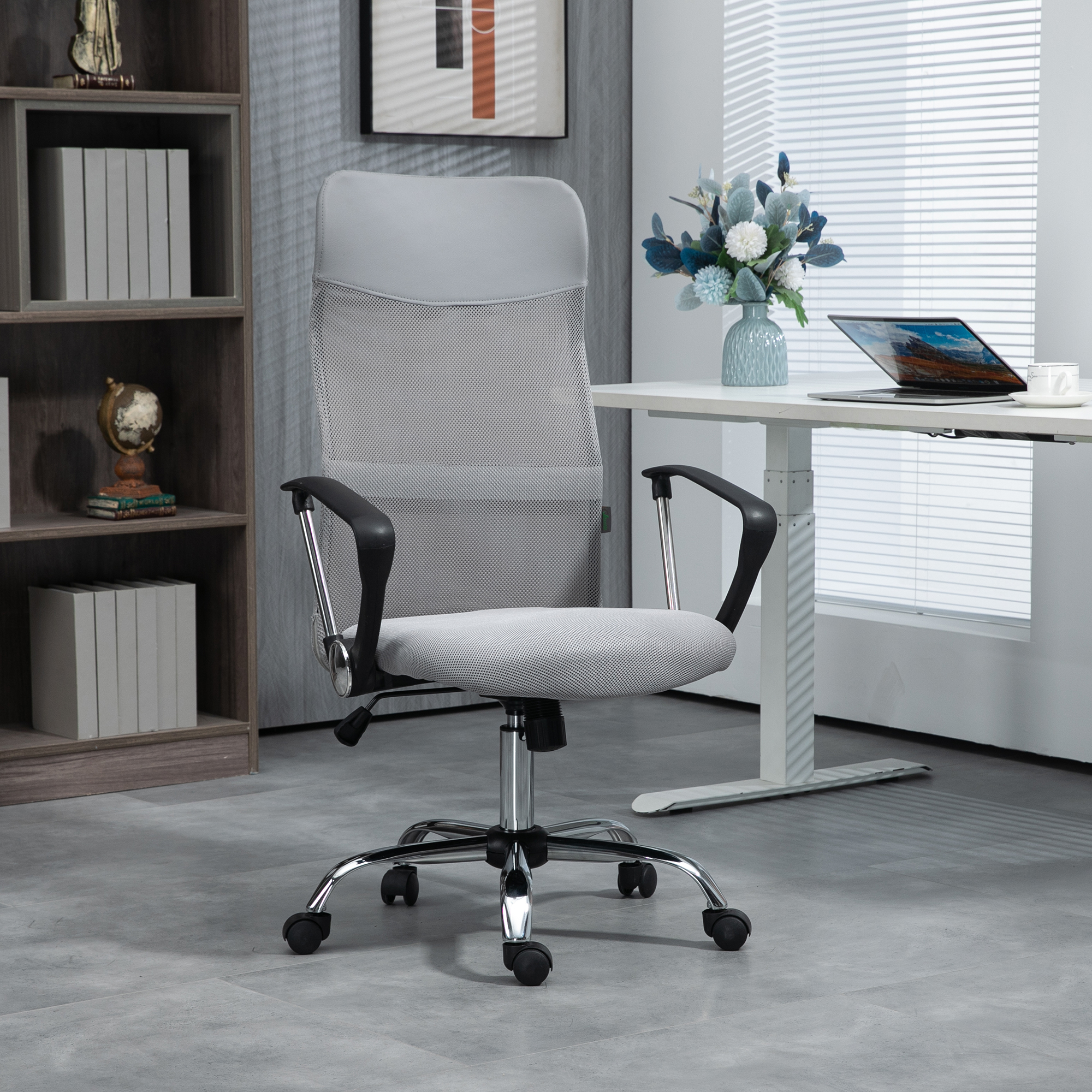 Vinsetto Ergonomic Office Chair Mesh Chair with Adjustable Height Tilt Function Light Grey 2