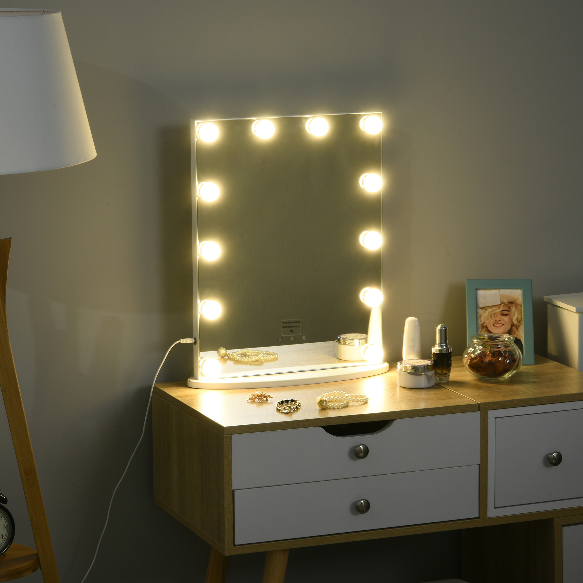 Miroir De Maquillage LED Sur Pied - 18cm, 5x Grossissement, Pivotant 360°, Lumière Halo, Alimentation Piles AAA