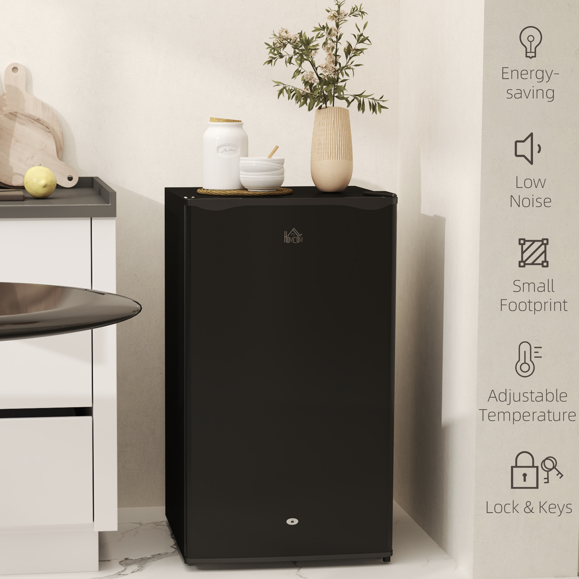HOMCOM 91L Freestanding Under-Counter Fridge with Lock Black 8