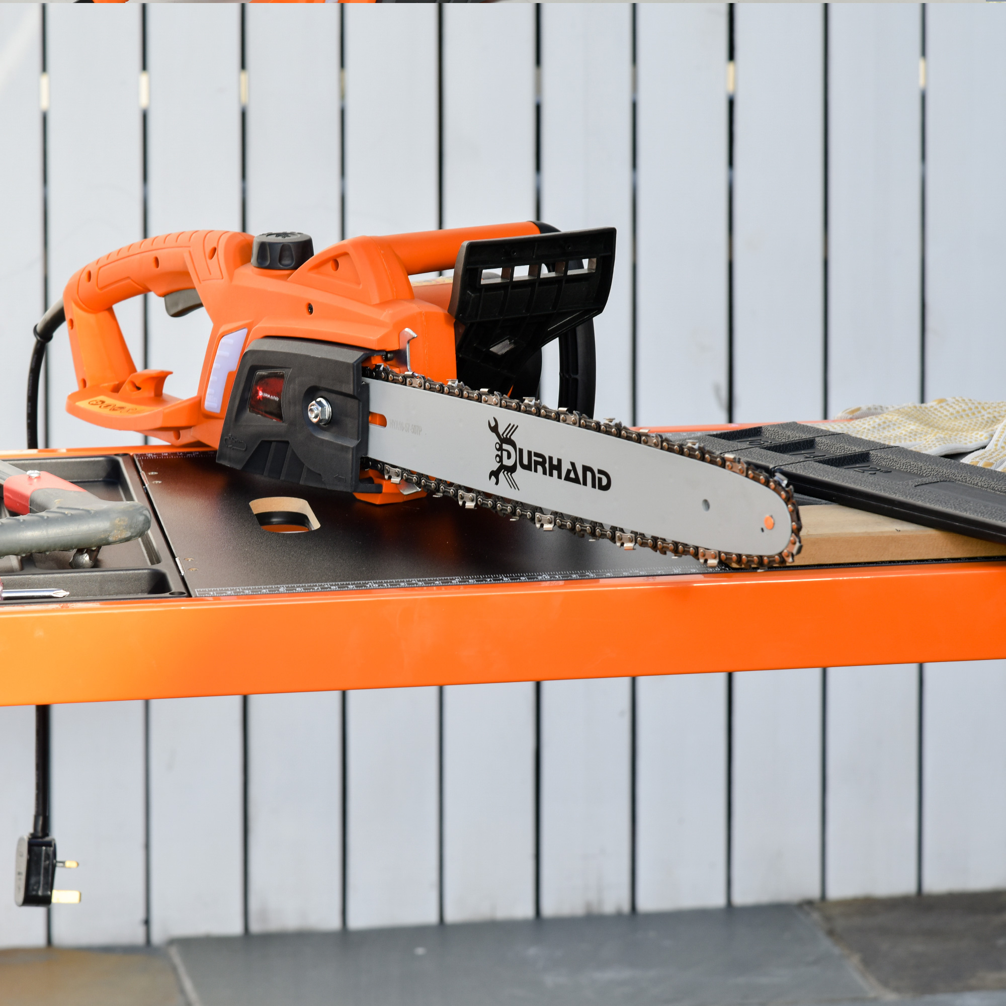 DURHAND Aluminium Chainsaw with Double Brake Protection and Blade Cover, 2000 W, 40 cm, for Wood, Trees and Branches, Orange
