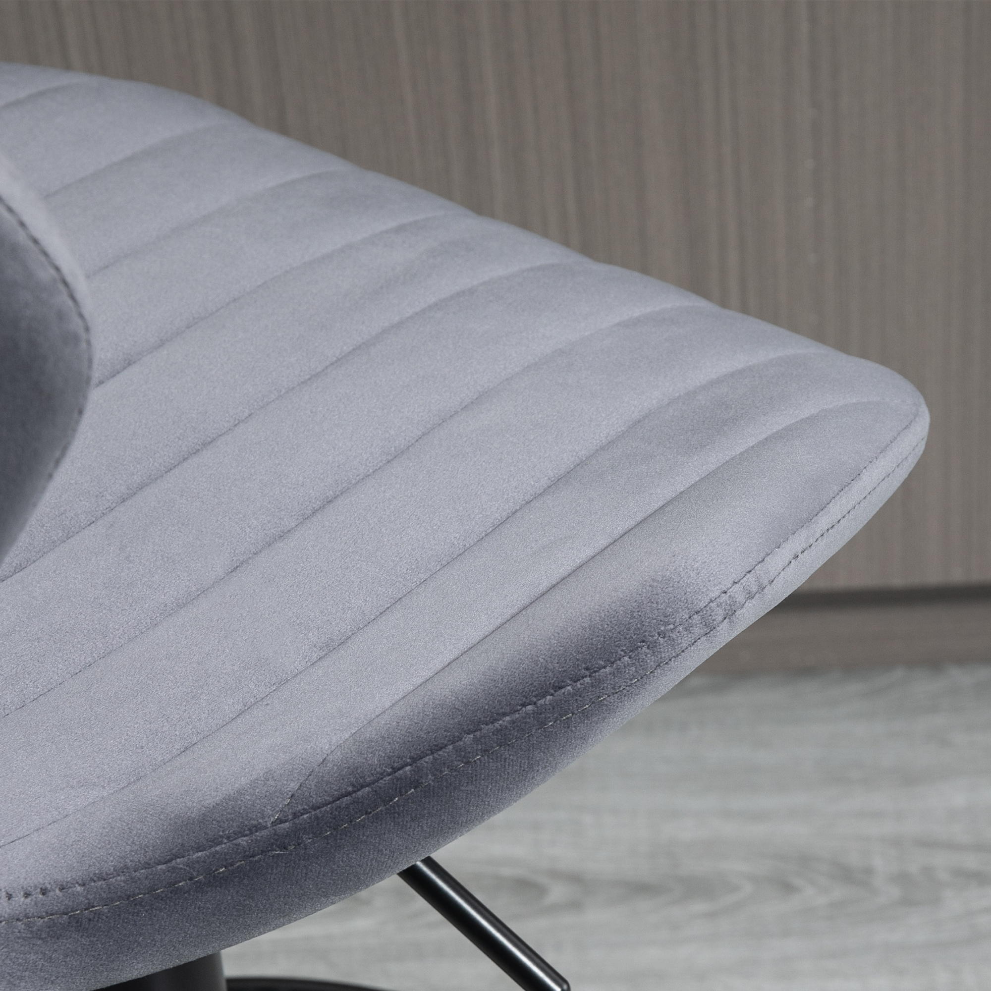 HOMCOM Bar Stool Set of 2 Velvet-Touch Fabric Adjustable Height Swivel Counter Chairs with Footrest, Grey 8