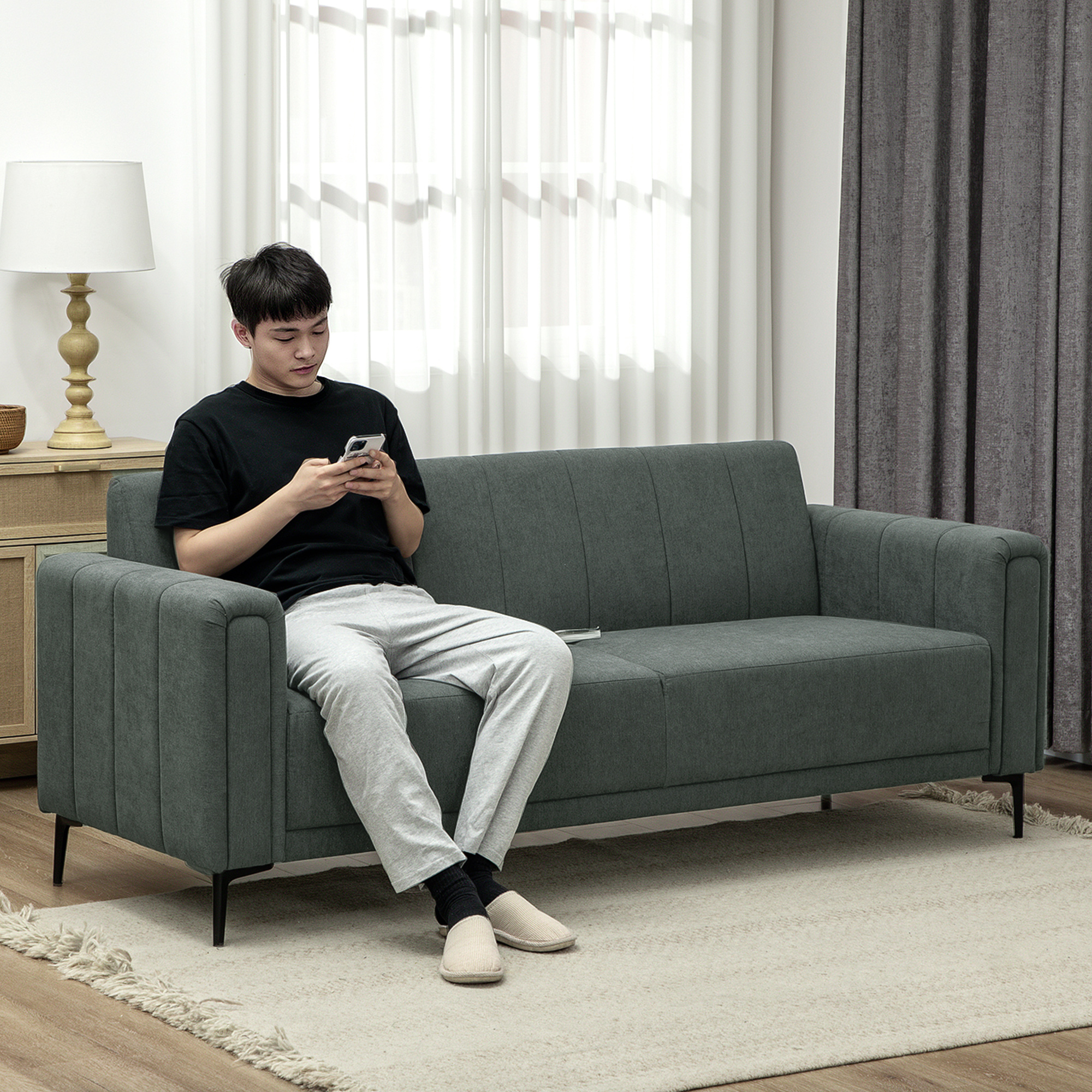 HOMCOM Three-Seater Relaxed Modern Sofa Grey 2