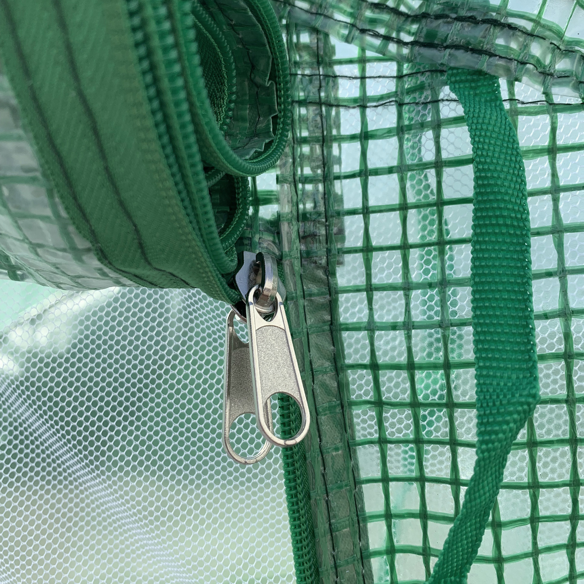 Outsunny Walk-in Polytunnel Garden Greenhouse, Outdoor Mesh Door Greenhouse with PE Cover and 6 Windows, 4.5 x 3 x 2m, Green 9
