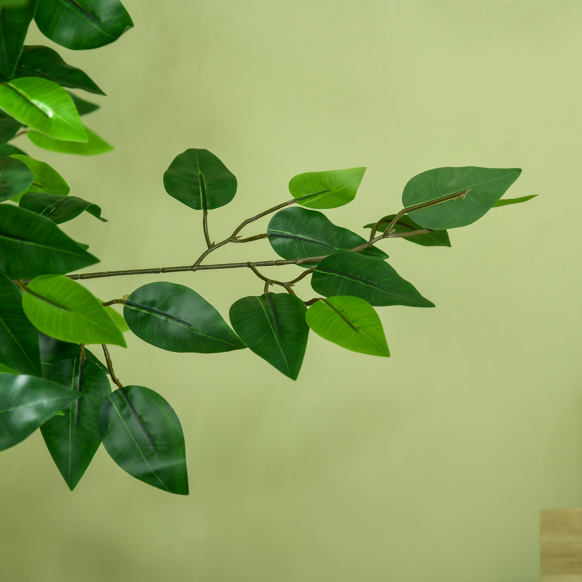 HOMCOM Artificial Ficus Tree, with Weighted Plant Pot Green 9