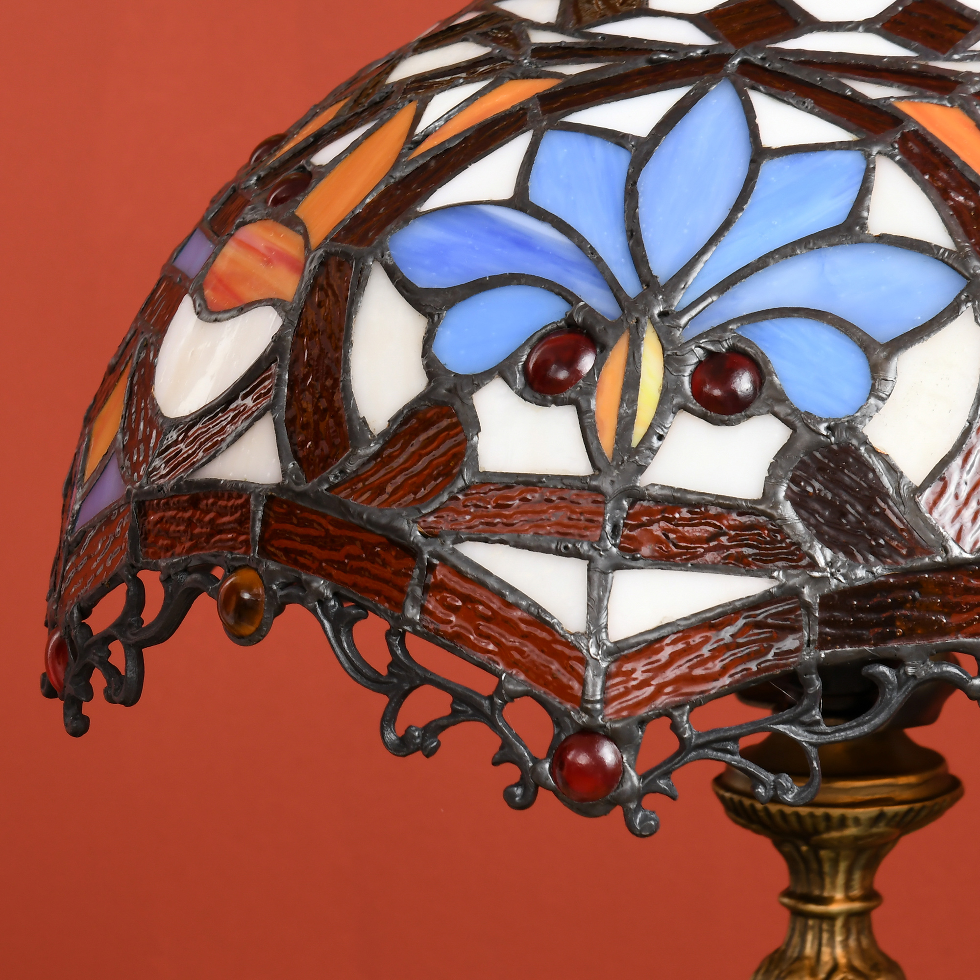 HOMCOM Stained Glass Table Lamp, Handcrafted Artisan Collectible, Suitable for Living Room and Bedside, Multi-Coloured, Ф30 x 48Hcm, Zinc Alloy. 7