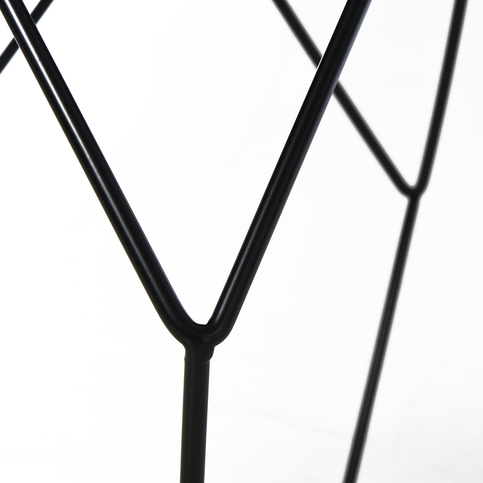 HOMCOM Round Side Table, Minimalist End Table with Steel Frame, Small Coffee Table for Living Room, Bedroom, Black 9