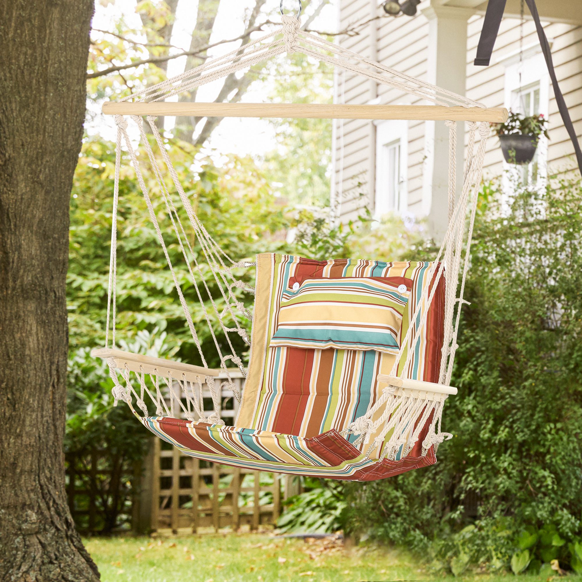 Outsunny Hanging Hammock Chair Swing Chair Thick Rope Frame Safe Wide Seat Indoor Outdoor Home, Patio, Yard, Garde Spot Stylish Multi-Color Stripe 2