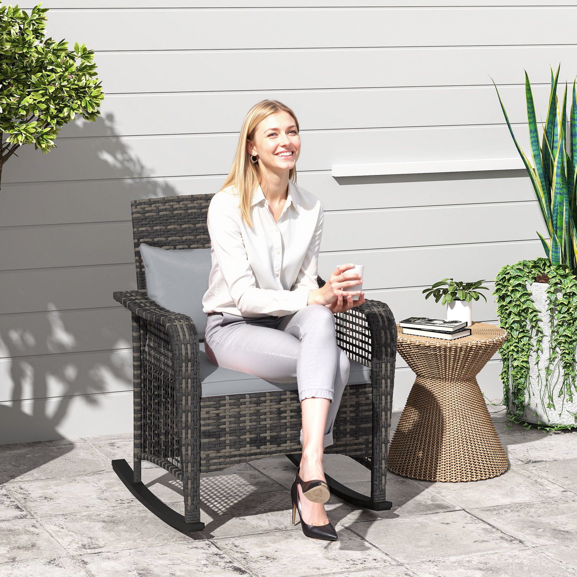 Outsunny Rattan Rocking Chair - Light Grey