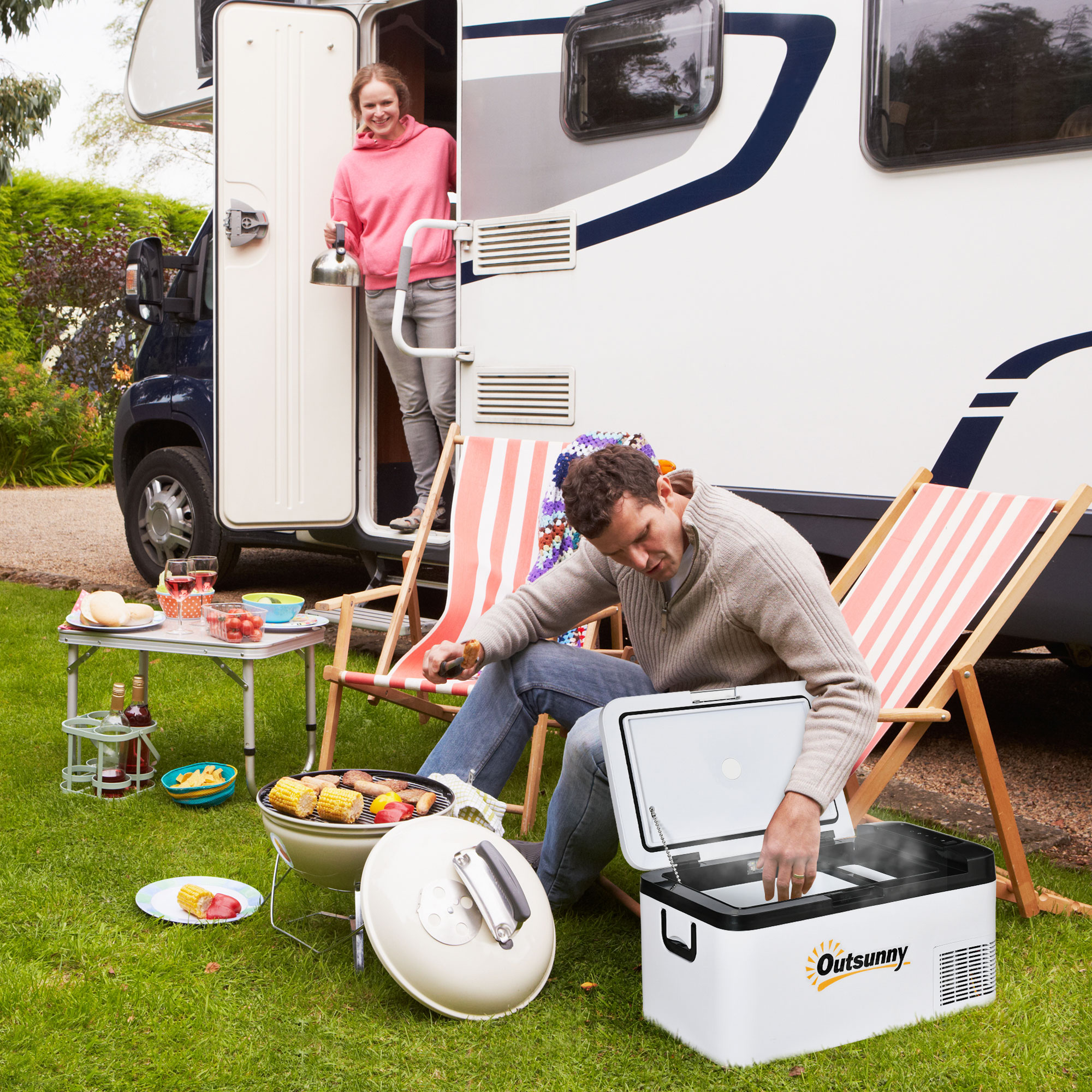 Outsunny Mini Réfrigérateur Électrique 18L 12/24V jusqu'à -20℃ Réfrigérateur et Congélateur à Compression pour Voiture avec Lumière LED et Poignées Pliables Faible Consommation d'Énergie pour Maison Camping 58,5x33,5x29,2 cm Blanc