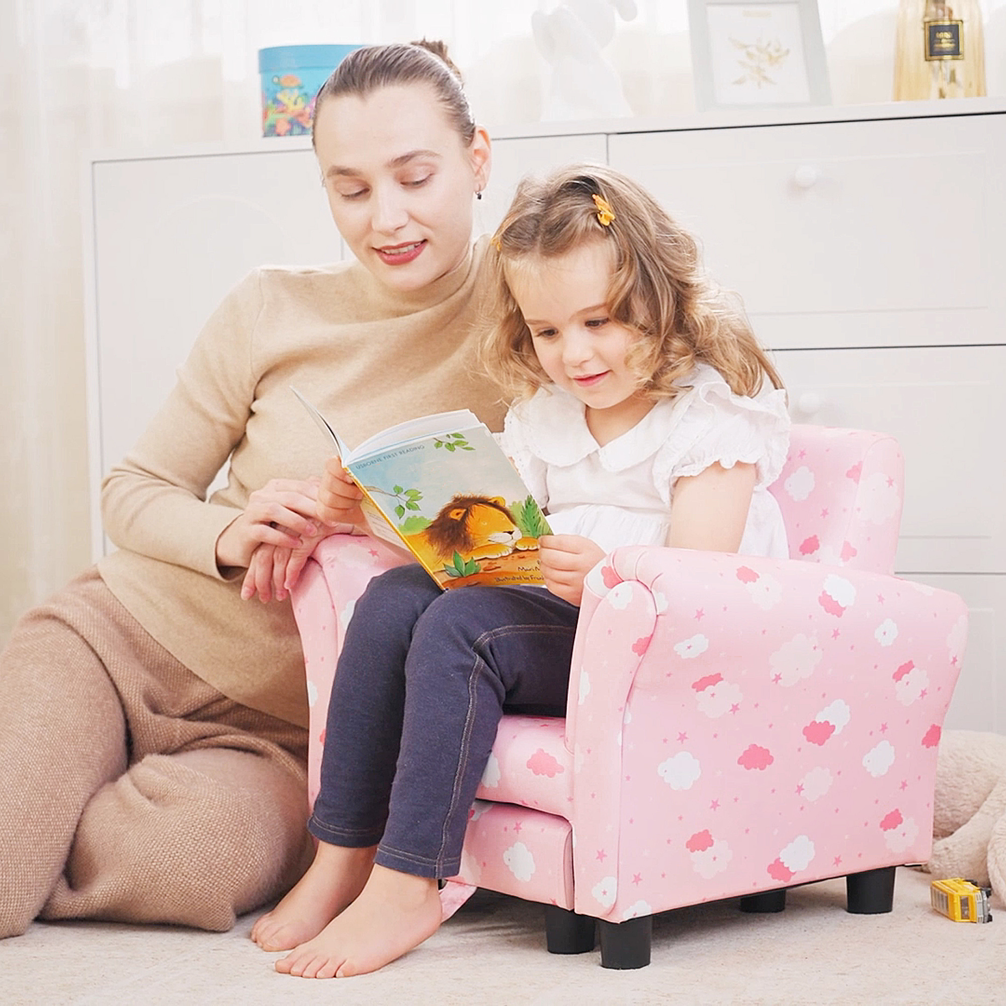 HOMCOM Toddler Chair Children's Armchairs Wood Frame w/ Footrest Anti-Slip Legs High Back Arms for Bedroom Playroom Cute Cloud Star Pink 8