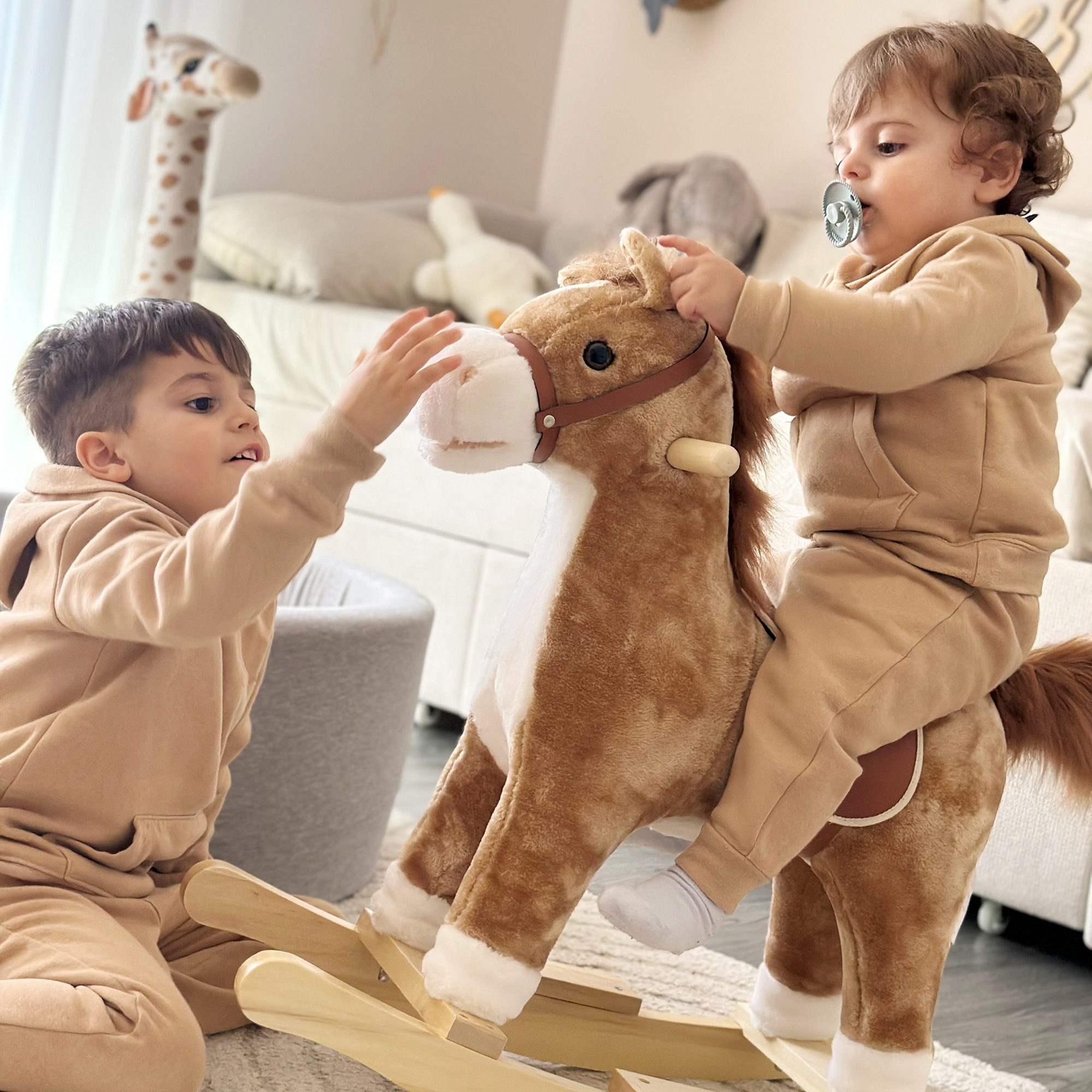 spielzeug tiergeräusche HOMCOM Kinder Schaukelpferd Baby Schaukeltier Pferd mit Tiergeräusche