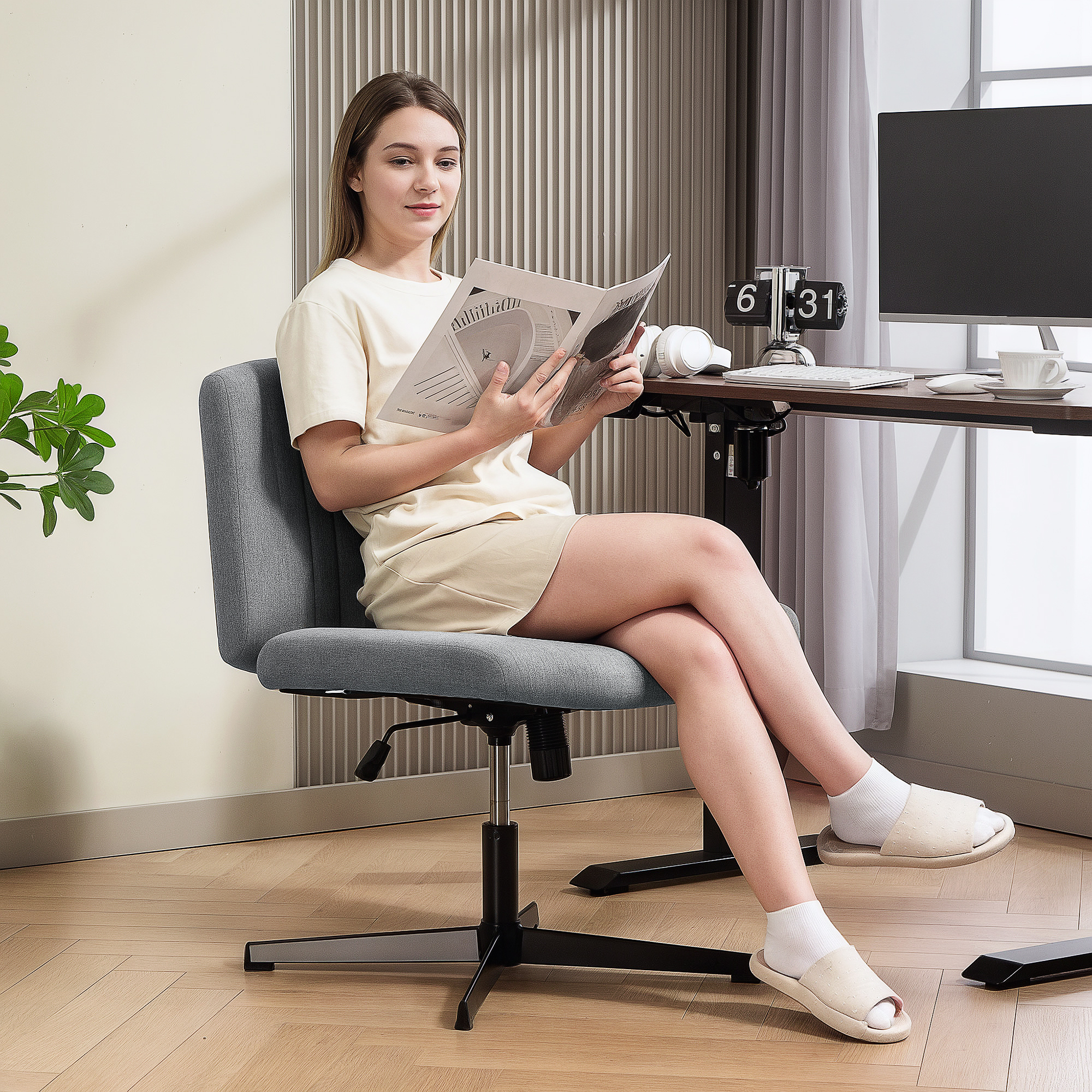 HOMCOM Bürostuhl ohne Armlehnen, Drehbarer Schreibtischstuhl mit Wippfunkti günstig online kaufen