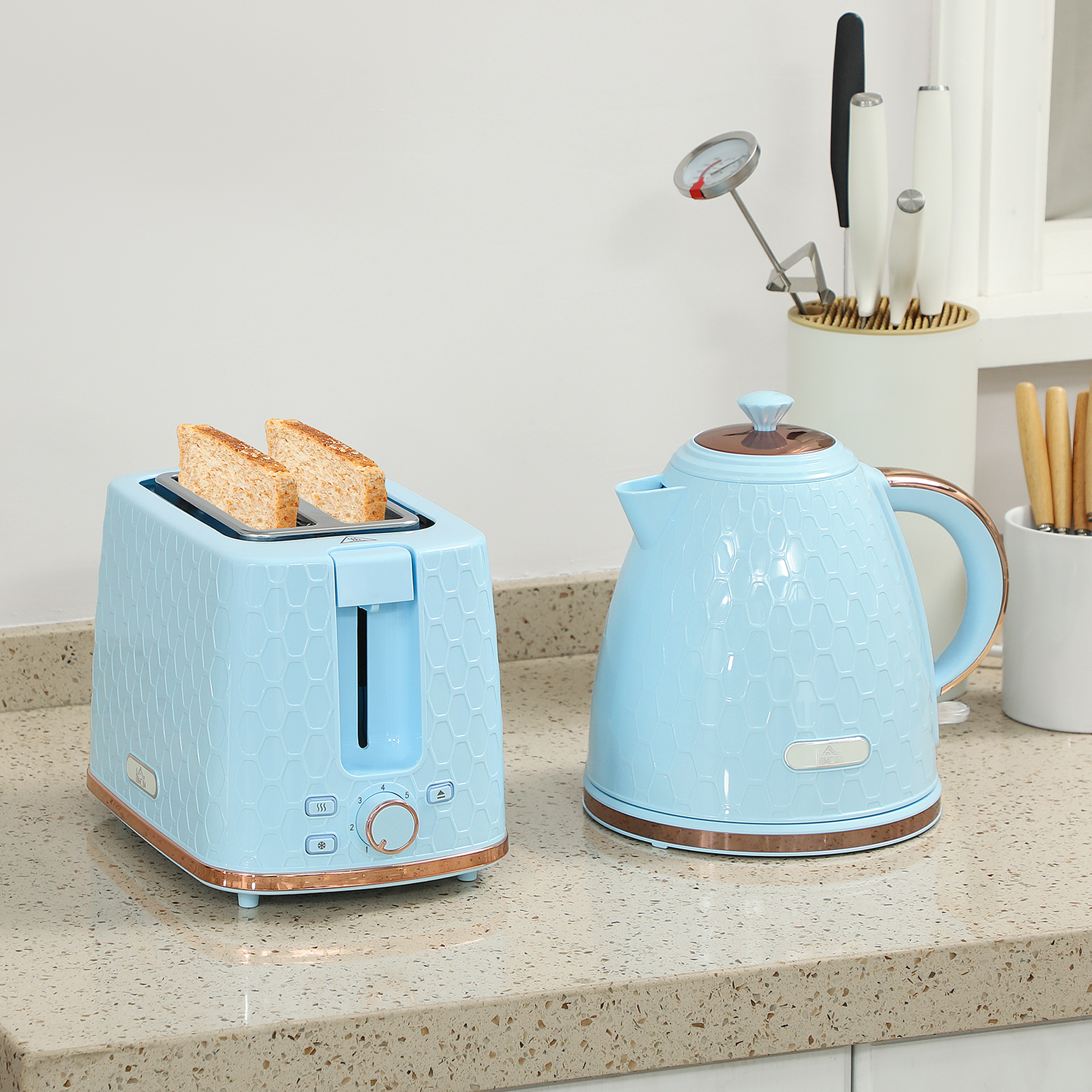 HOMCOM 1.7L 3000W Fast Boil Kettle & 2 Slice Toaster Set, Kettle and Toaster Set with Auto Shut Off, Browning Controls, Light Blue 2