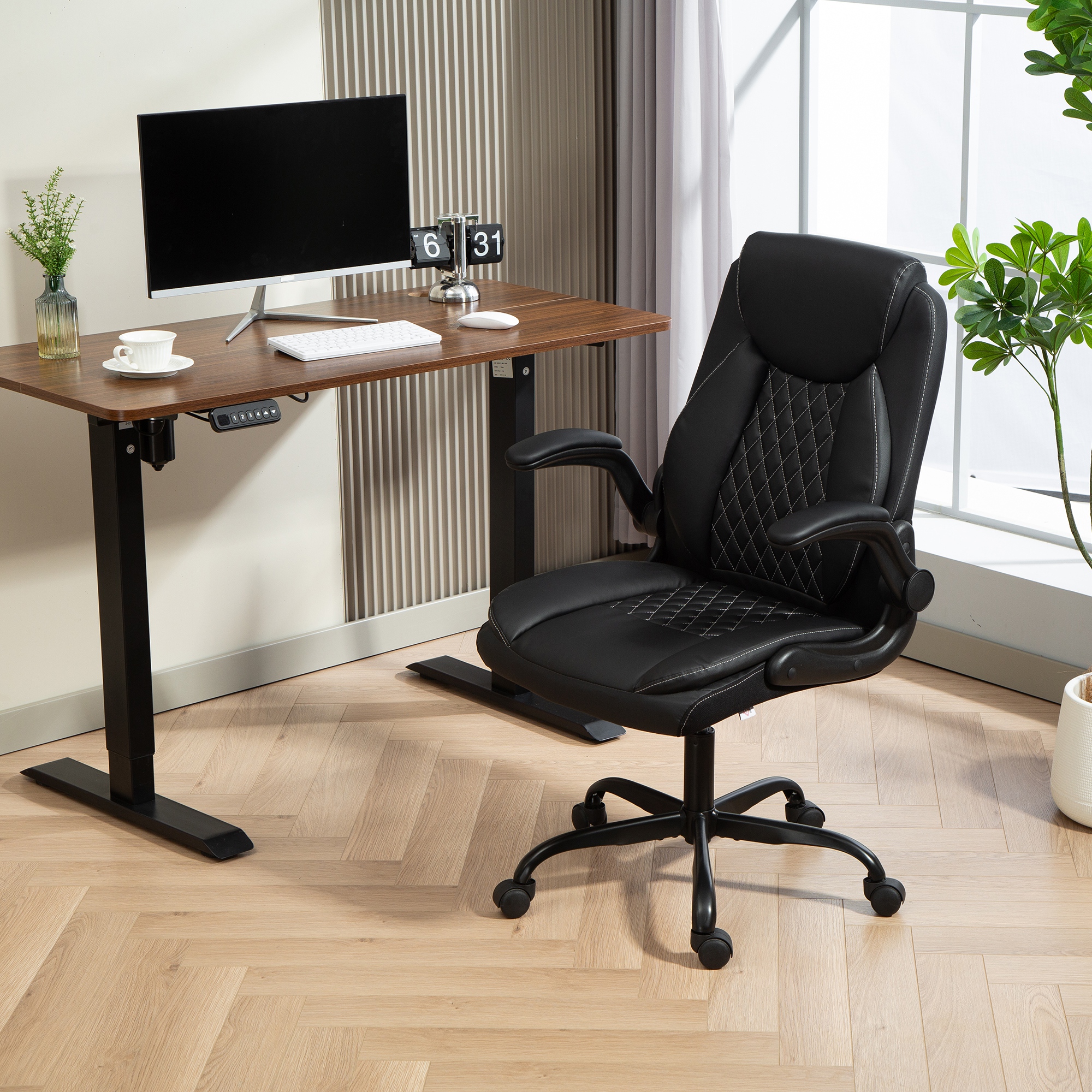 HOMCOM Faux Leather Office Chair. with Flip-Up Armrests Black 2