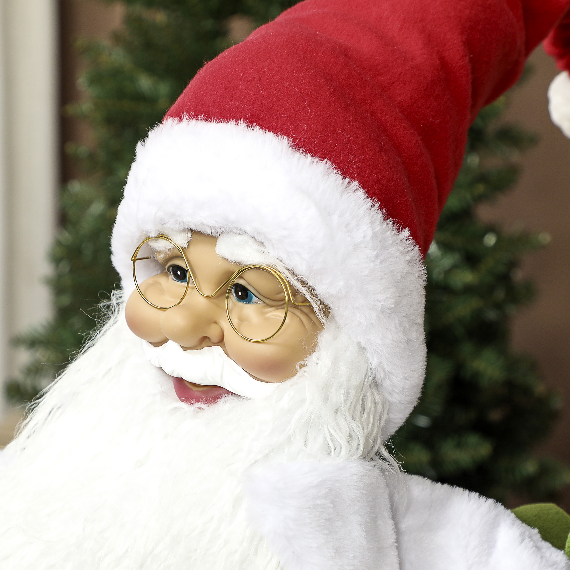 HOMCOM Life Size Santa Claus Christmas Decoration, Voice-Activated with Twinkling LED Lights, Red 8