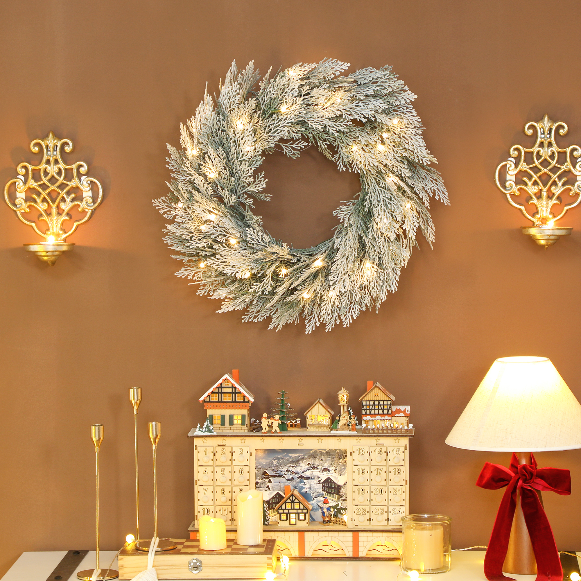 HOMCOM 60cm/ 24inch Flocked Prelit Christmas Wreath 2
