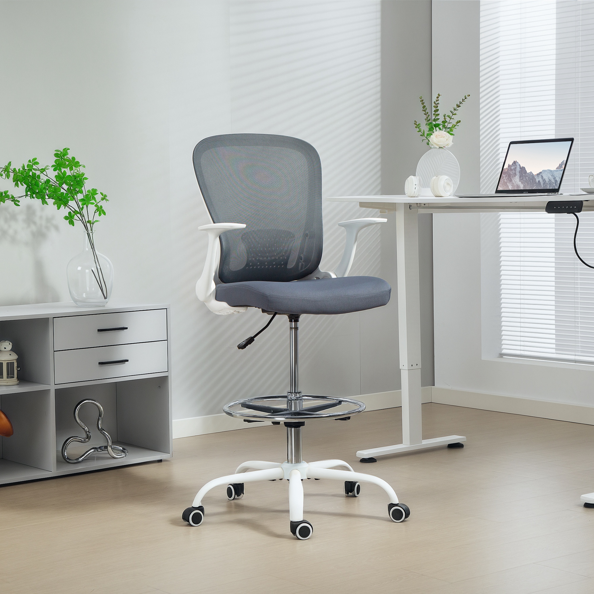 HOMCOM Ergonomischer Bürostuhl mit verstellbarer Fußstütze und hochklappbar günstig online kaufen