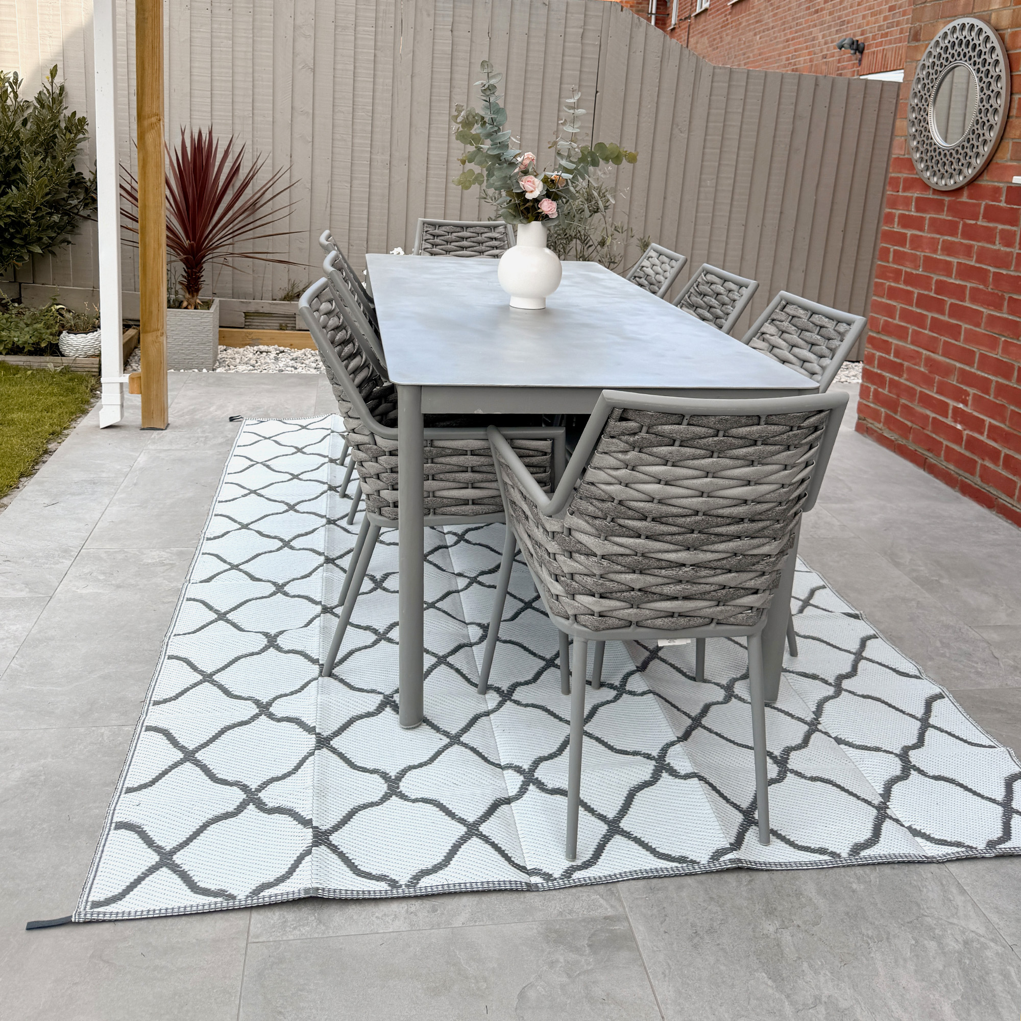 Outsunny Reversible Outdoor Rug with Carry Bag, Waterproof Plastic Straw Mat for Garden, Deck, RV, Picnic, Beach, Camping, 182 x 274cm, Grey 9