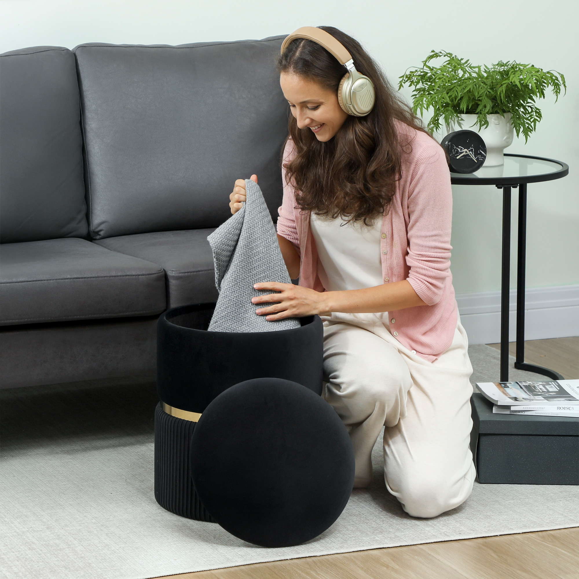 HOMCOM Velvet-Feel Storage Ottoman Black 6