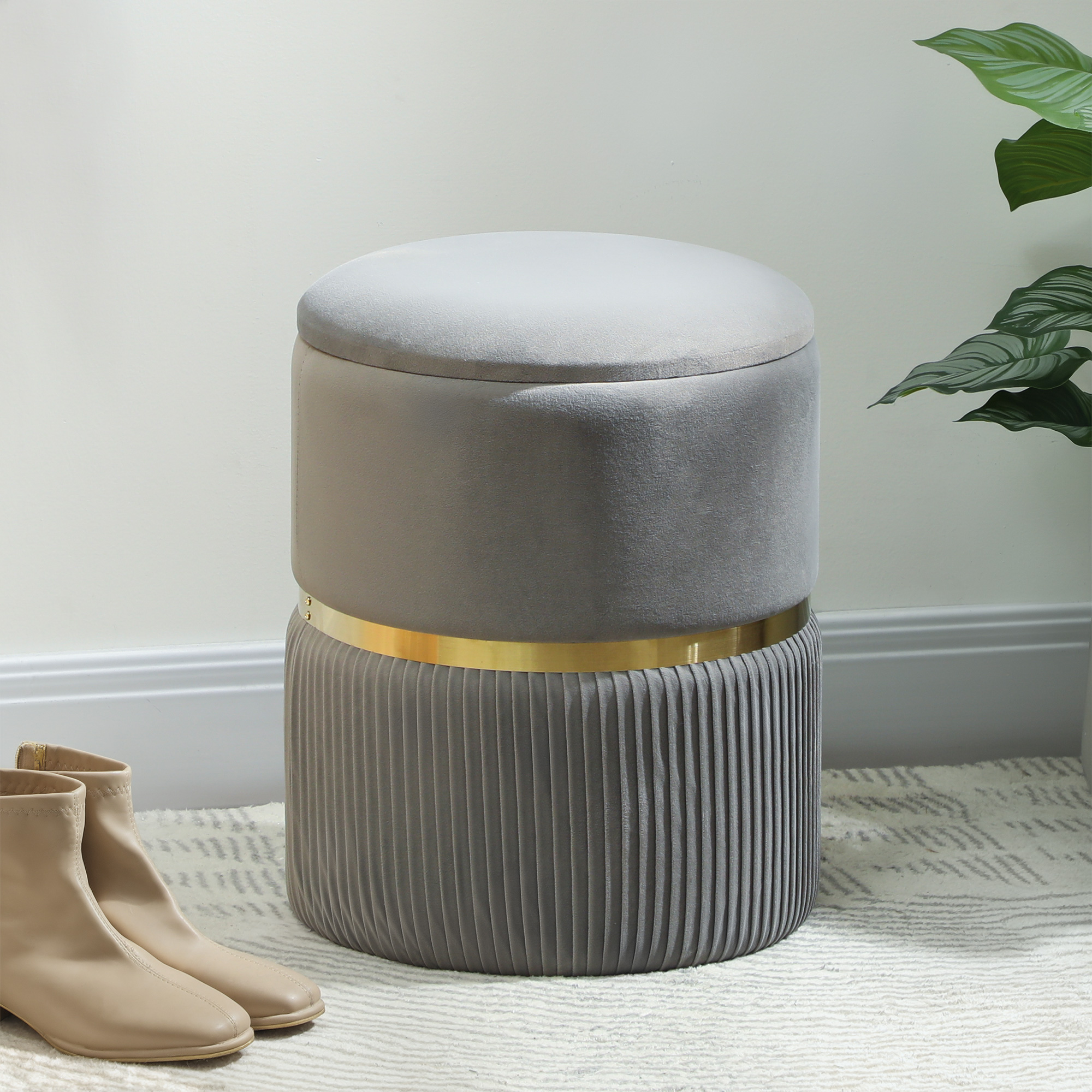 HOMCOM Velvet-Feel Storage Ottoman Light Grey 2