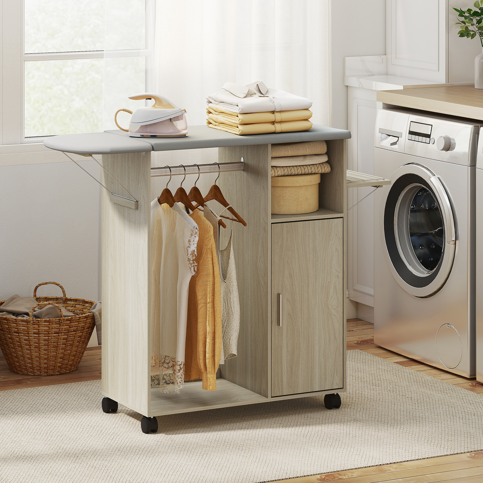 HOMCOM Klappbares Bügelmöbel mit Feststellrädern und Bügeleisenhalter, Mehr günstig online kaufen