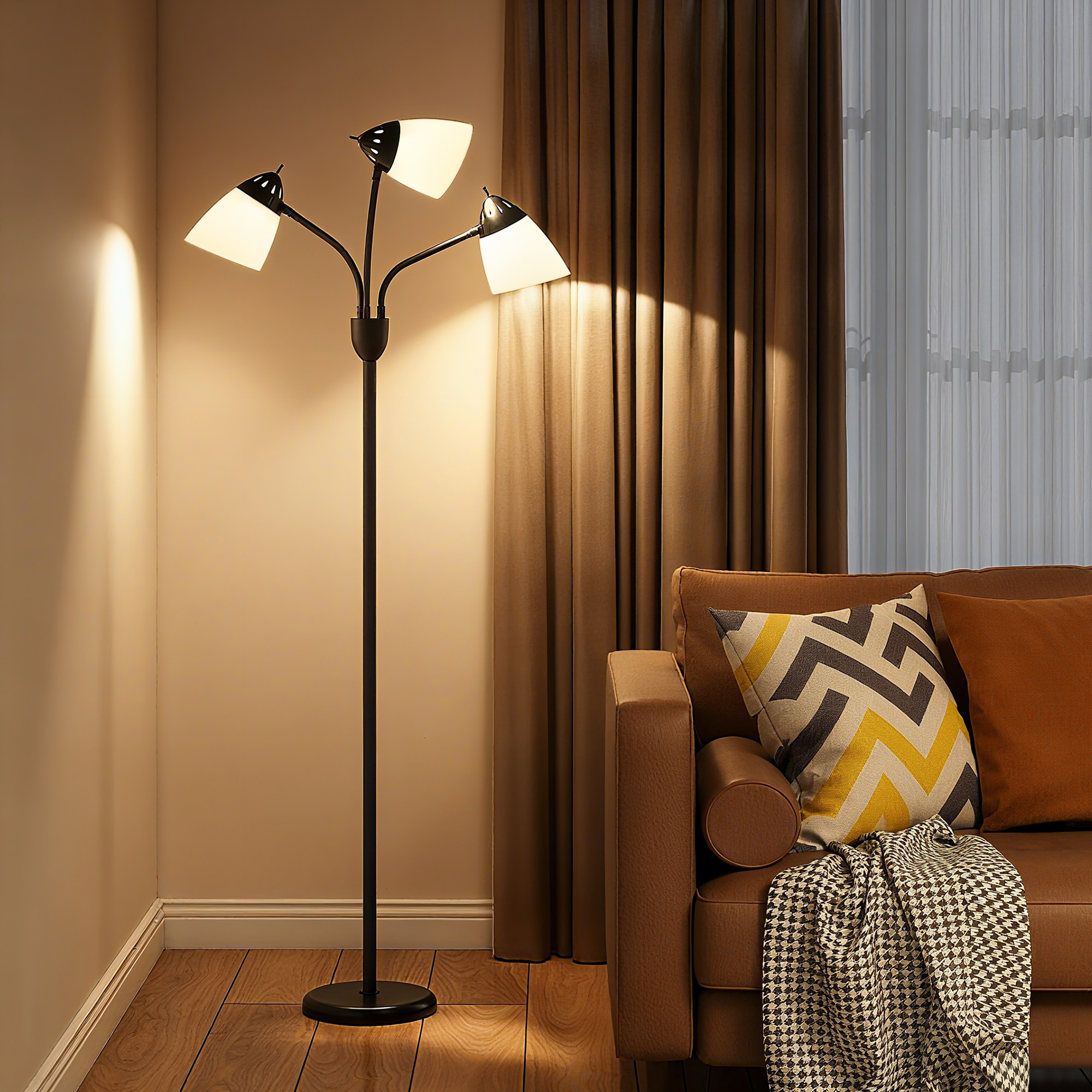 HOMCOM Arc Illuminator: Adjustable Industrial Standing Lamp for Bedroom & Lounge   Aosom UK