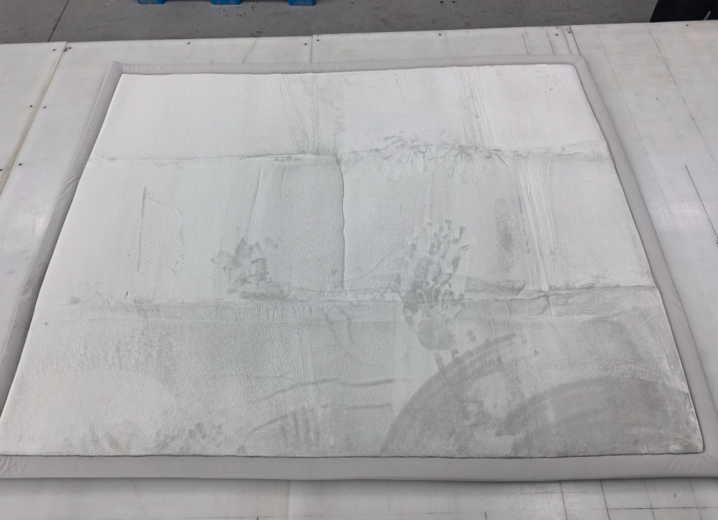 AIYAPLAY Salteluță pentru copii, 180x150 cm, saltea din spumă 3 cm, flanel moale, antiderapantă, rezistentă la apă, gri deschis | Aosom Romania