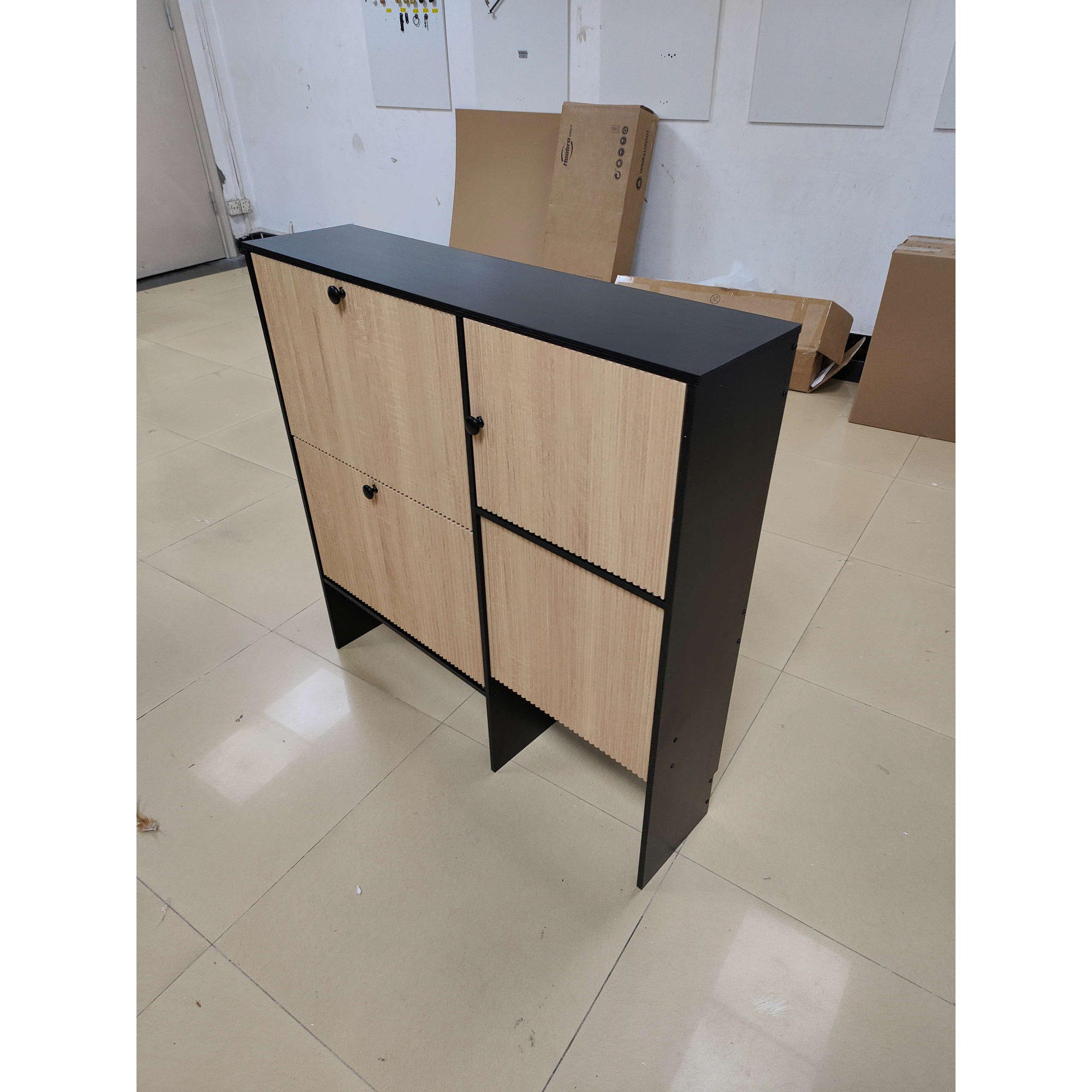 HOMCOM Schmaler Schuhschrank mit 2 Klappfächern, Schrank, Versteckhocker, Moderner Schuhschrank mit verstellbaren Ablagen, für 8-10 Paar Schuhe, für Flur, Eingang, 100x23,8x100 cm, Eiche Aosom