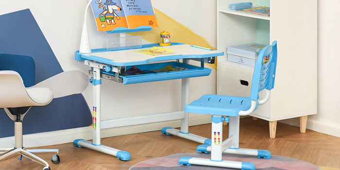 KIDS STUDY DESK AND CHAIR SET WITH LAMP