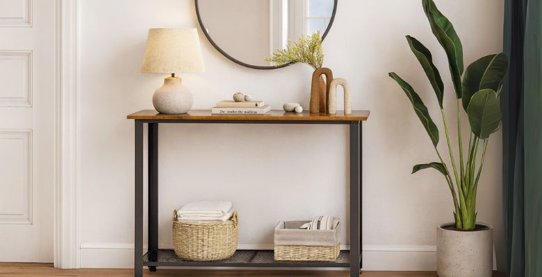 THE INDUSTRIAL PIECE