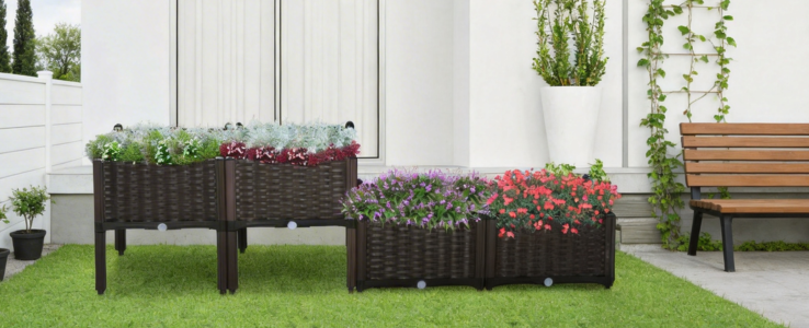 SELF-WATERING RAISED BEDS